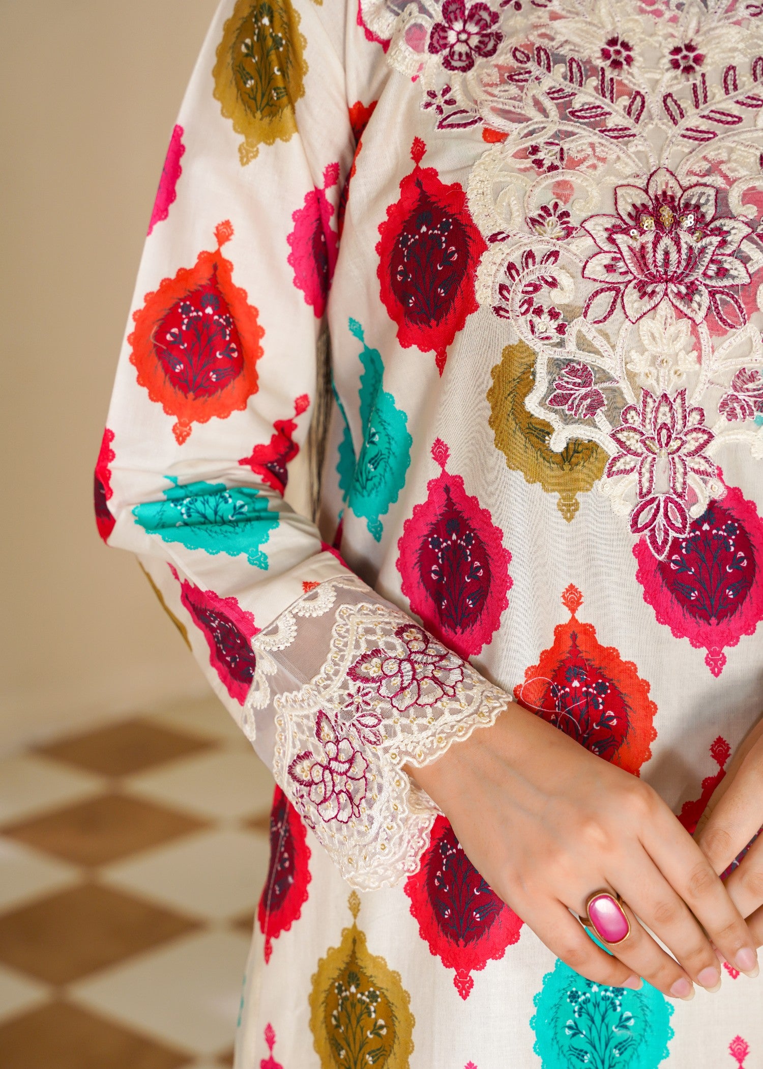 lawn Kurta Set in Champagne