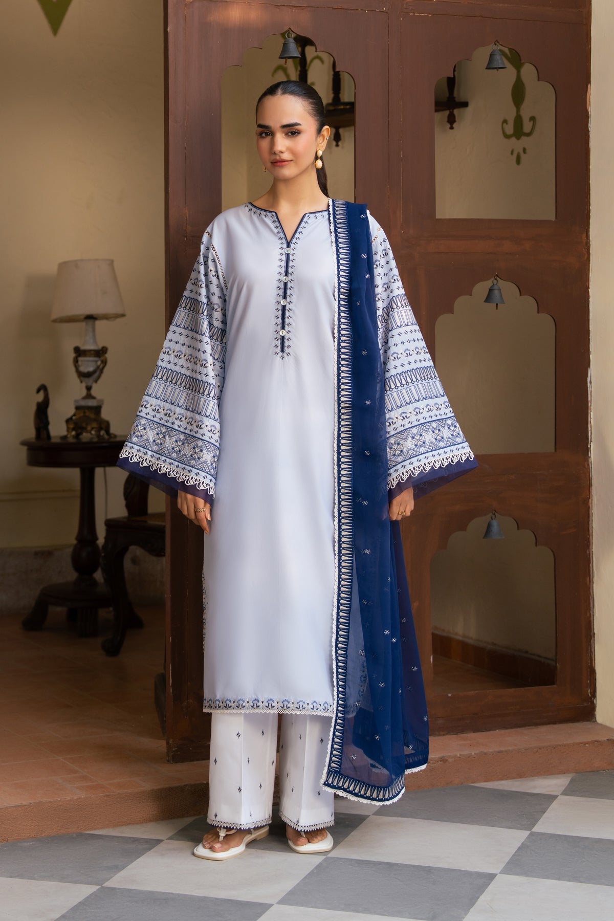 Eid Edit Lawn – ANIKA