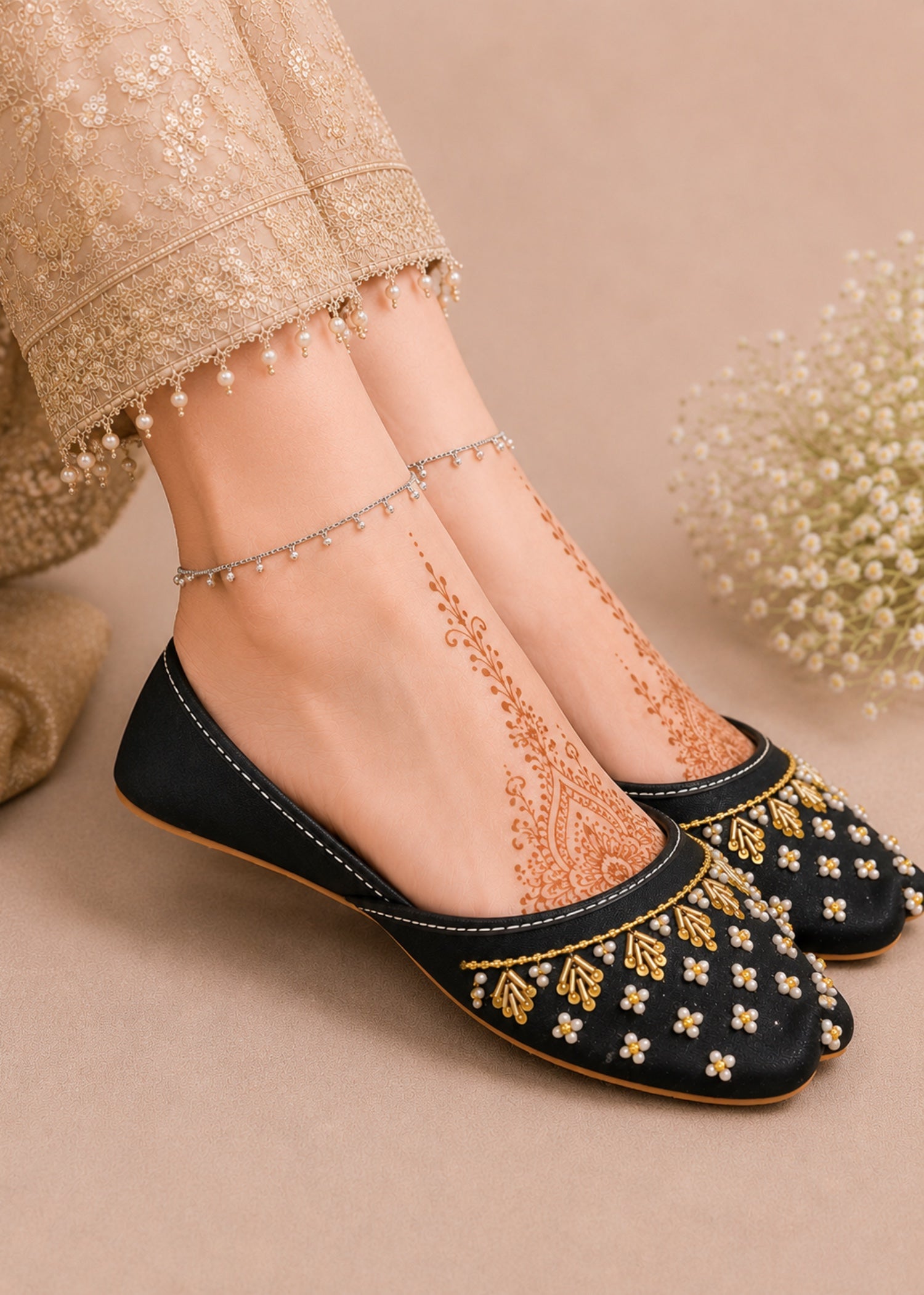 Khussa in Black by - High Quality Women Khussa RWI4977