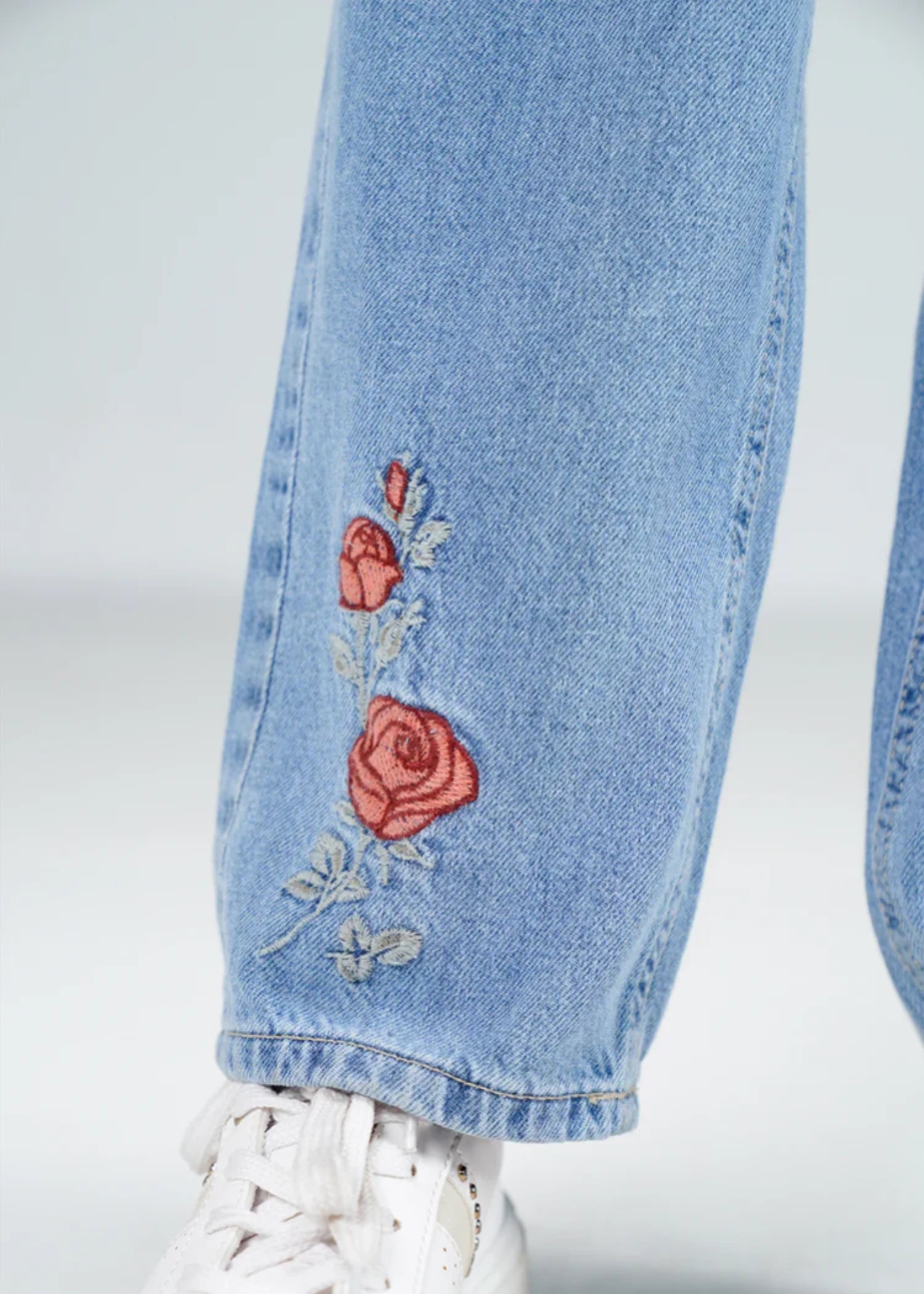 stretch denim Jeans in Light blue