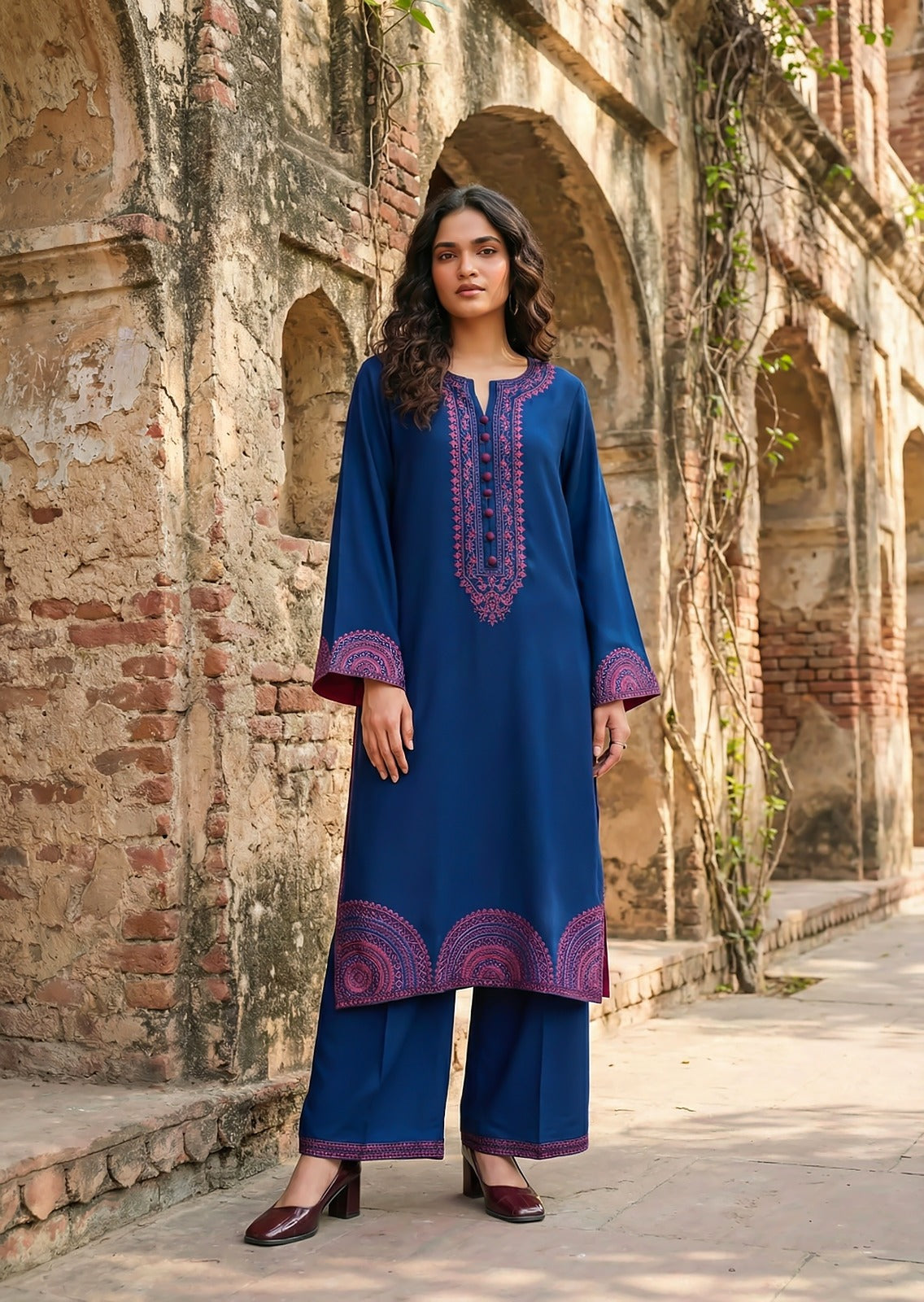 fine khaddar Kurta Set in Navy blue