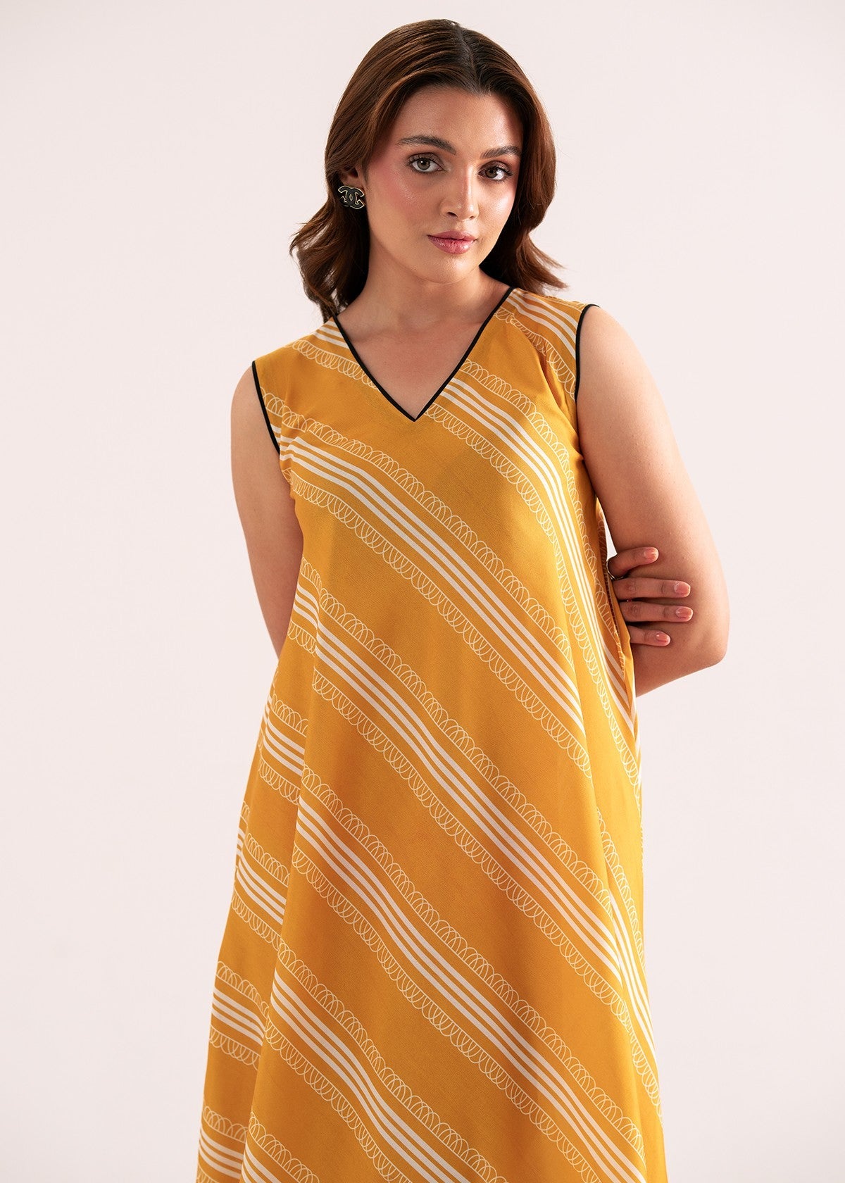 lawn Maxi in Mellow yellow