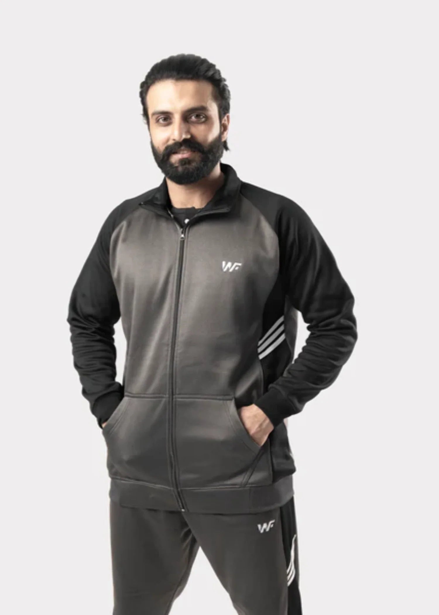 fleece Tracksuit in Black, charcoal black