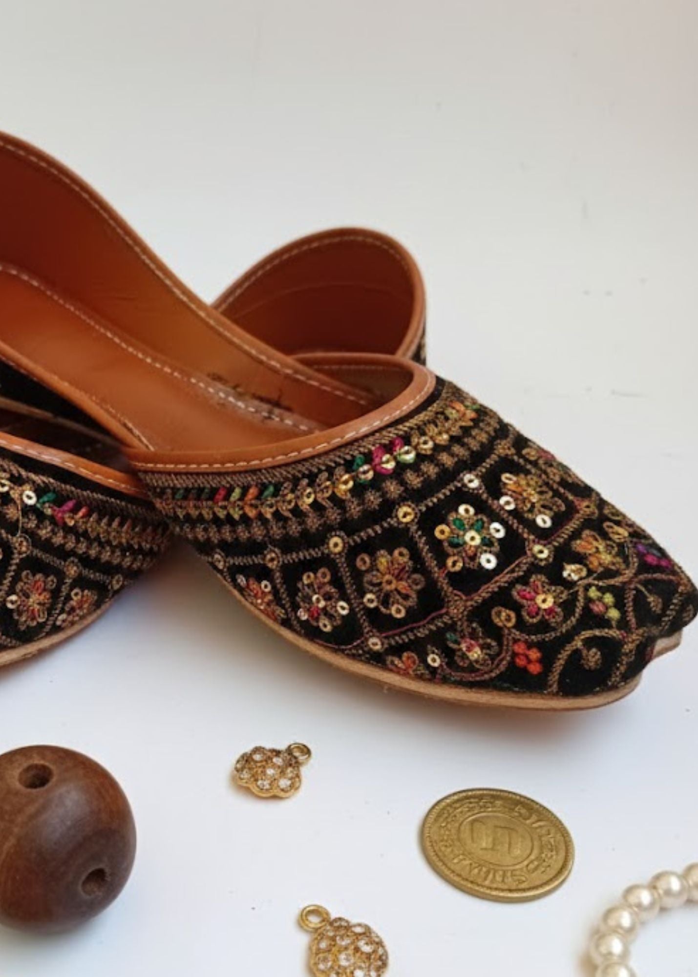 Khussa in Black by - High Quality Women Khussa OUY5507