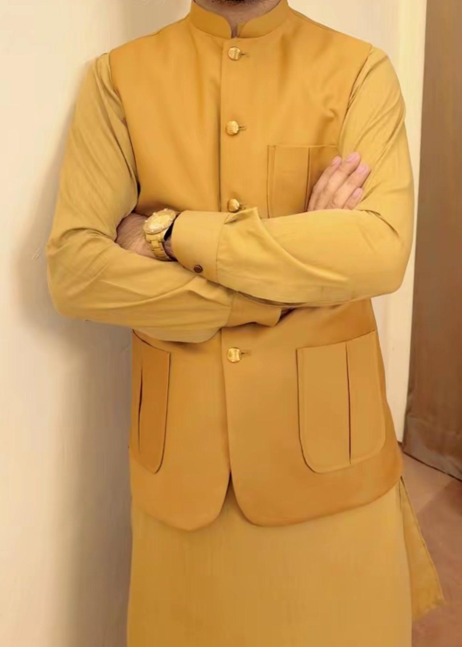 tropical Waistcoat in Mari gold