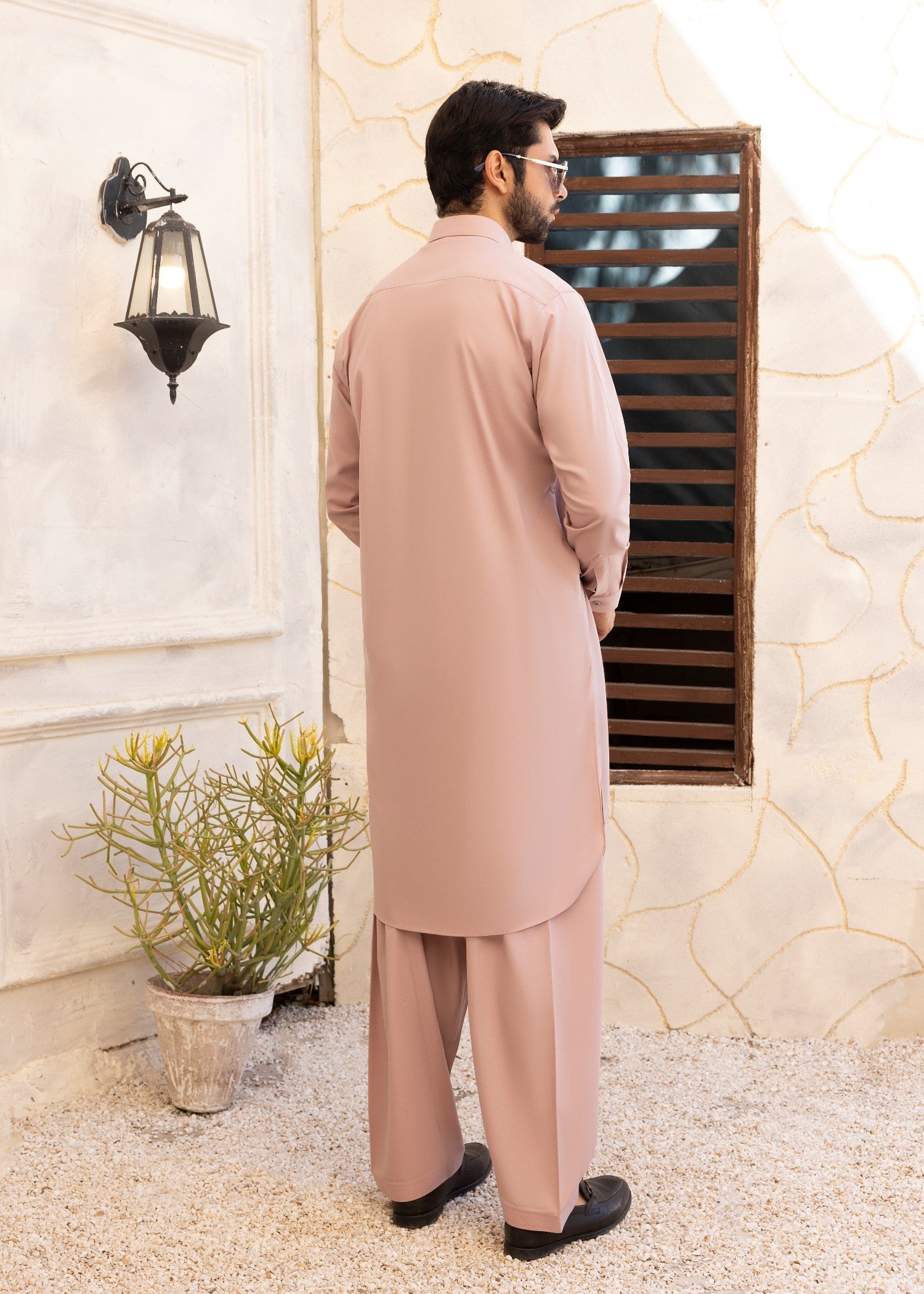 wash & wear Shalwar Kameez in Pink