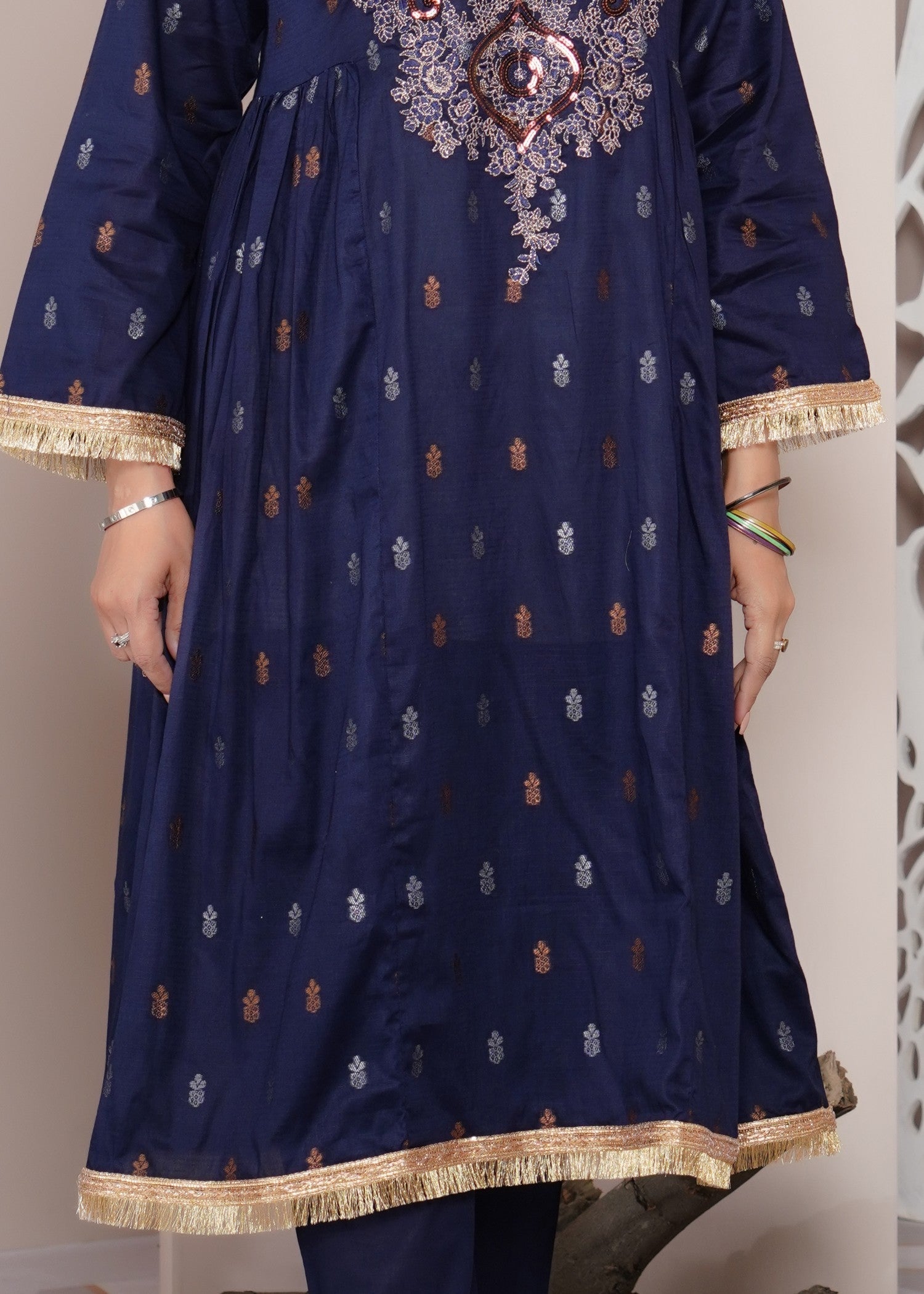 jacquard Pishwas in Navy blue
