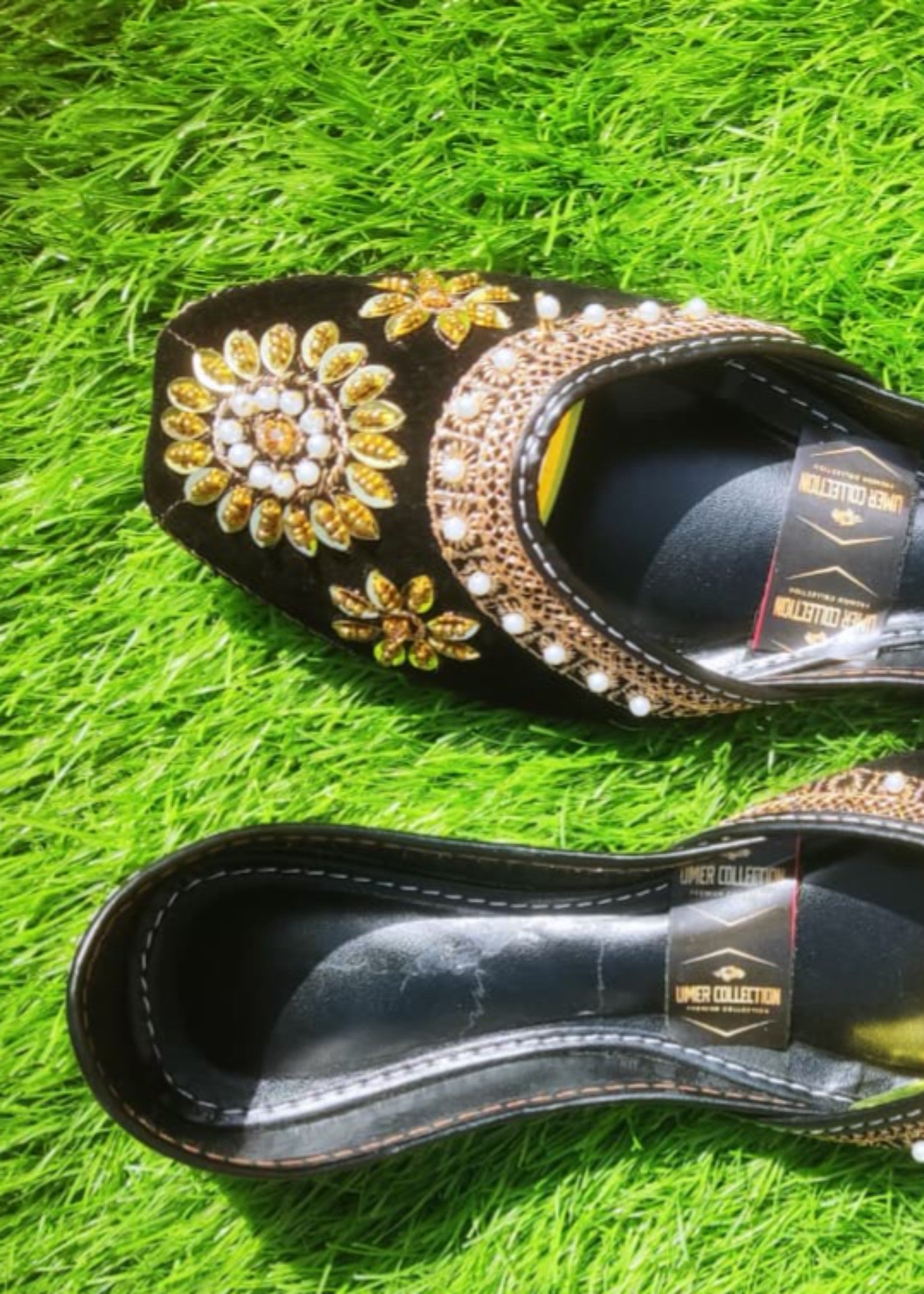 Khussa in Black by - High Quality Women Khussa KNM3851