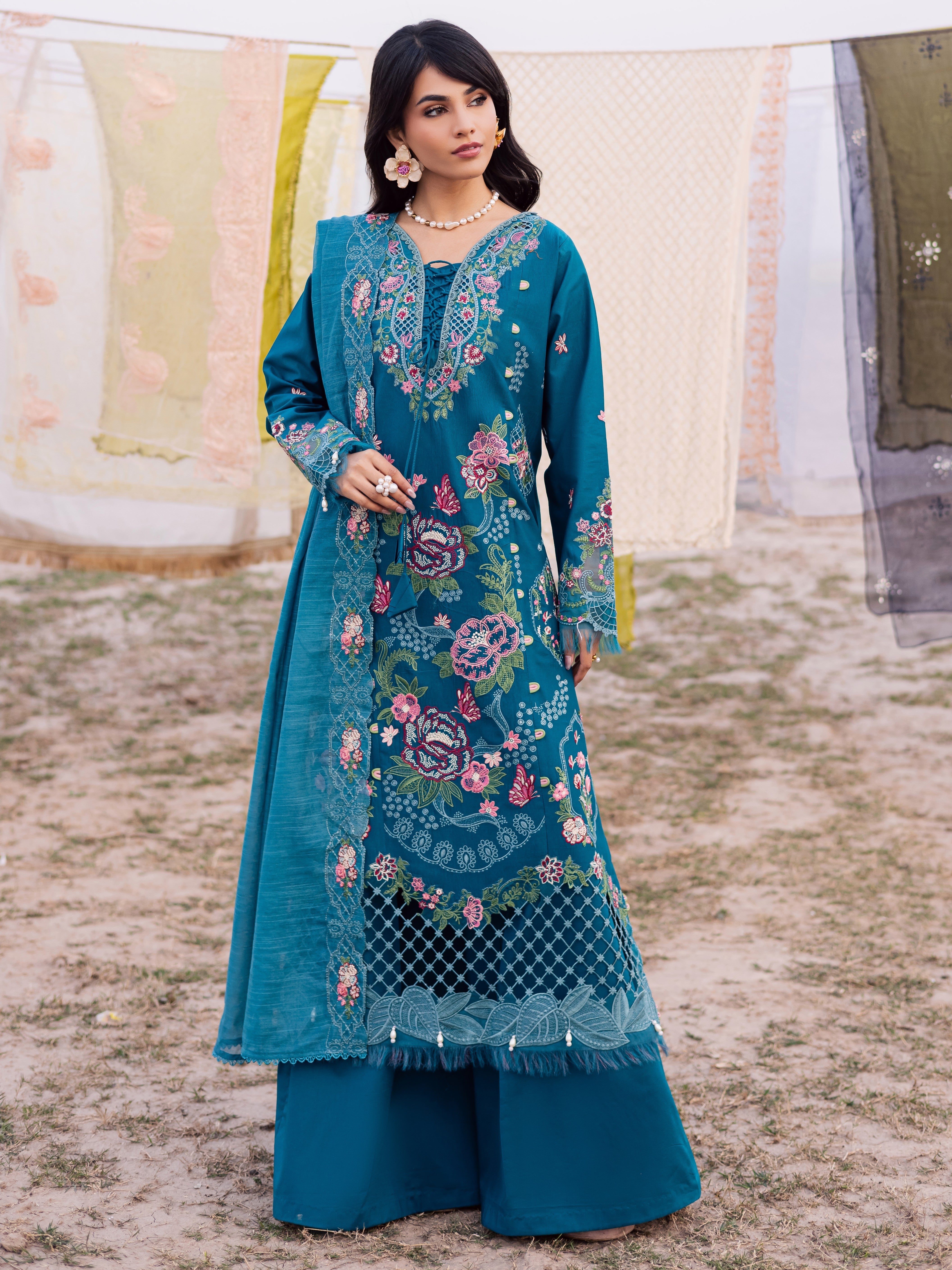 Dil-e-Raqsum Lawn – DQ-08