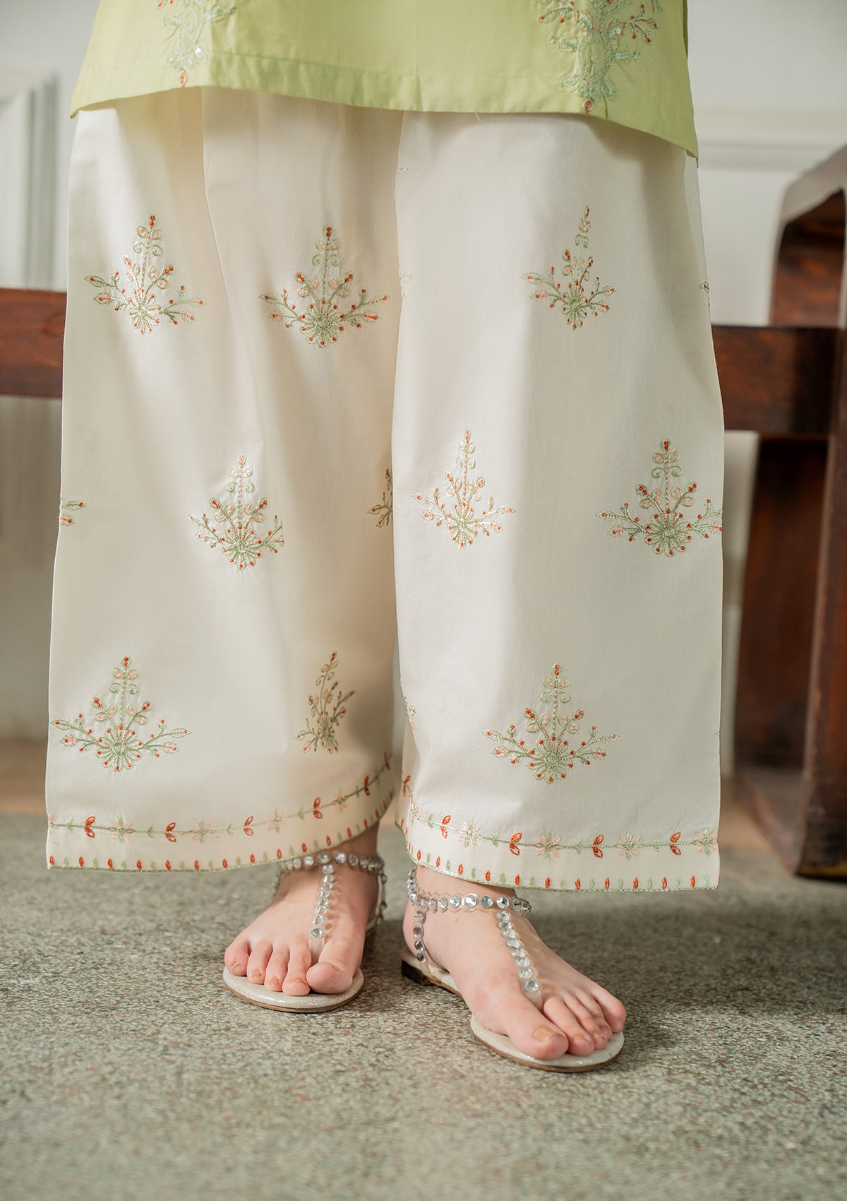 cotton Kurta Set in Pistachio green