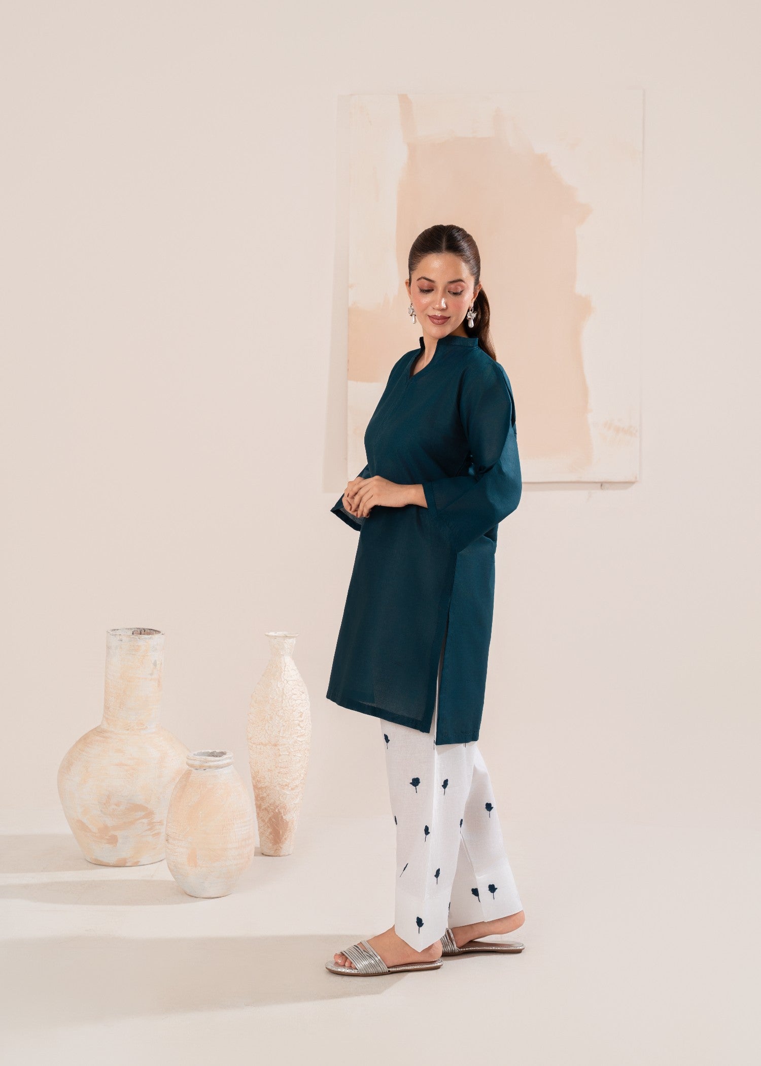 cotton Kurta Set in White, teal