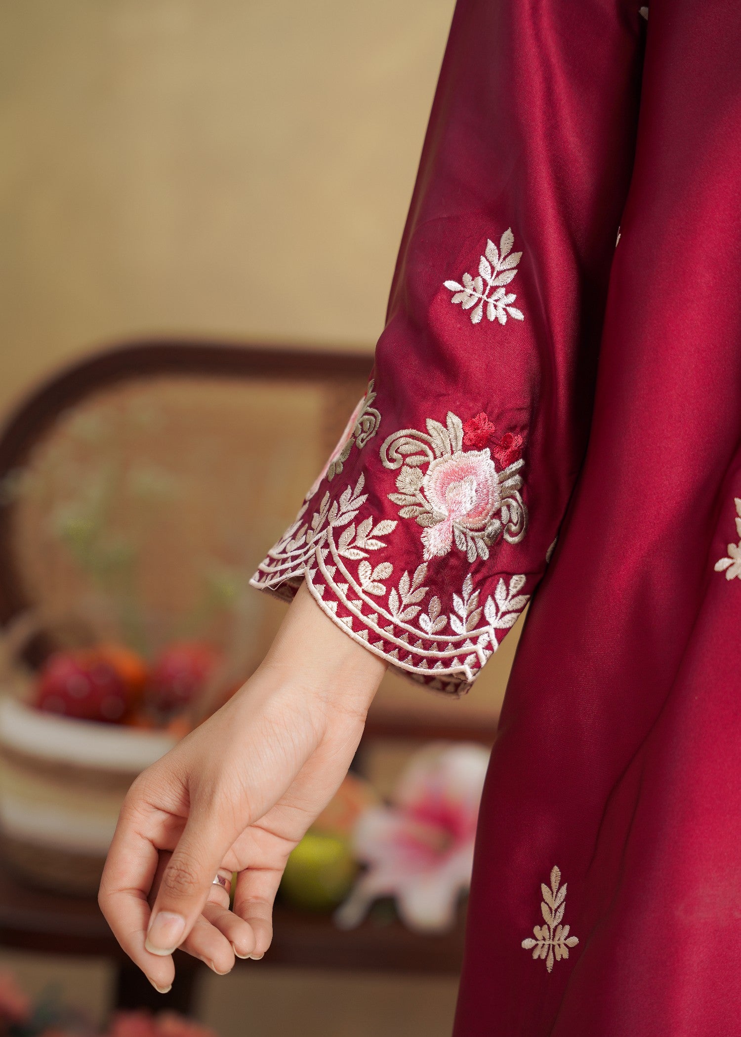 silk Kaftan in Rose red