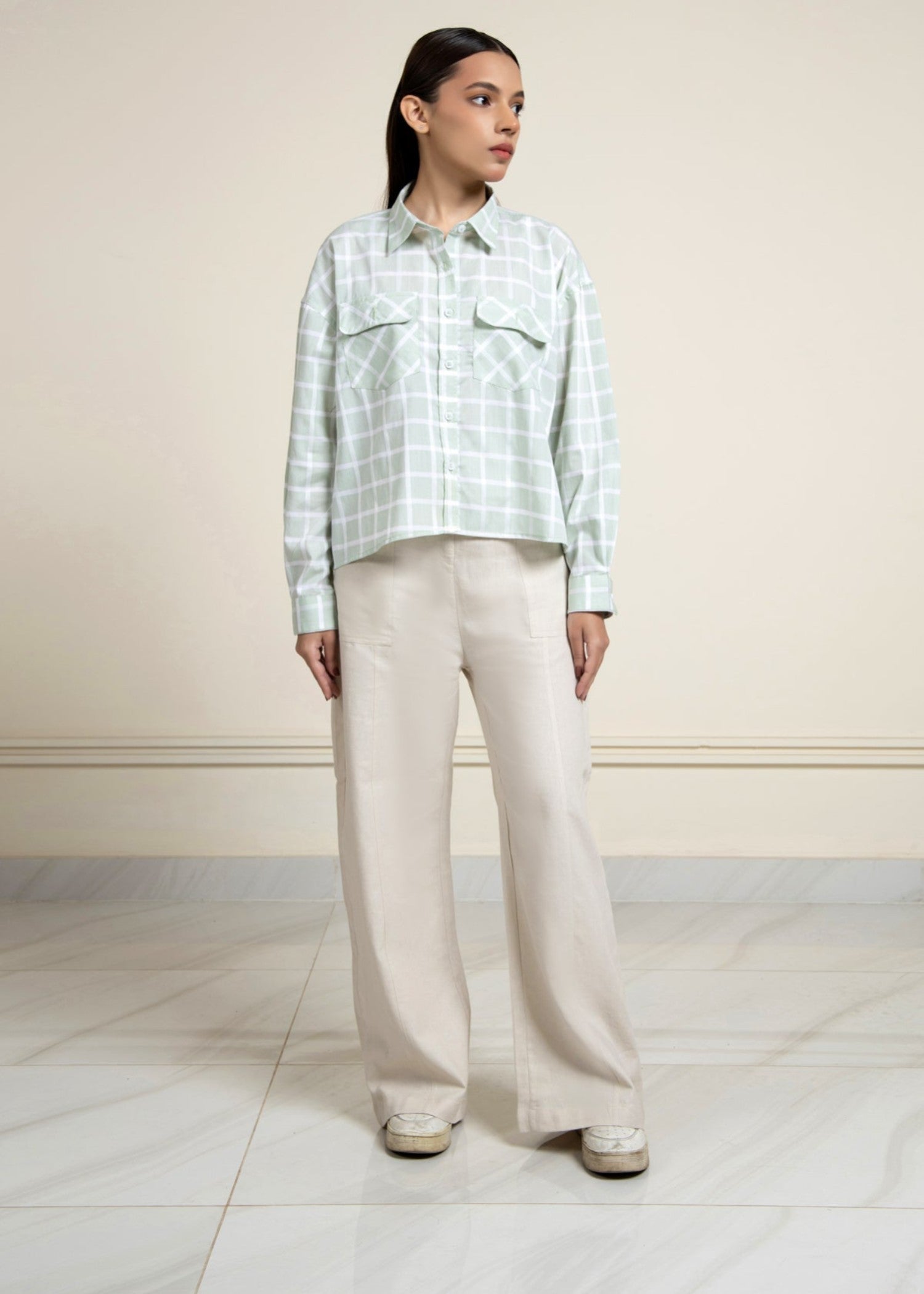 cotton Top in White, tea green