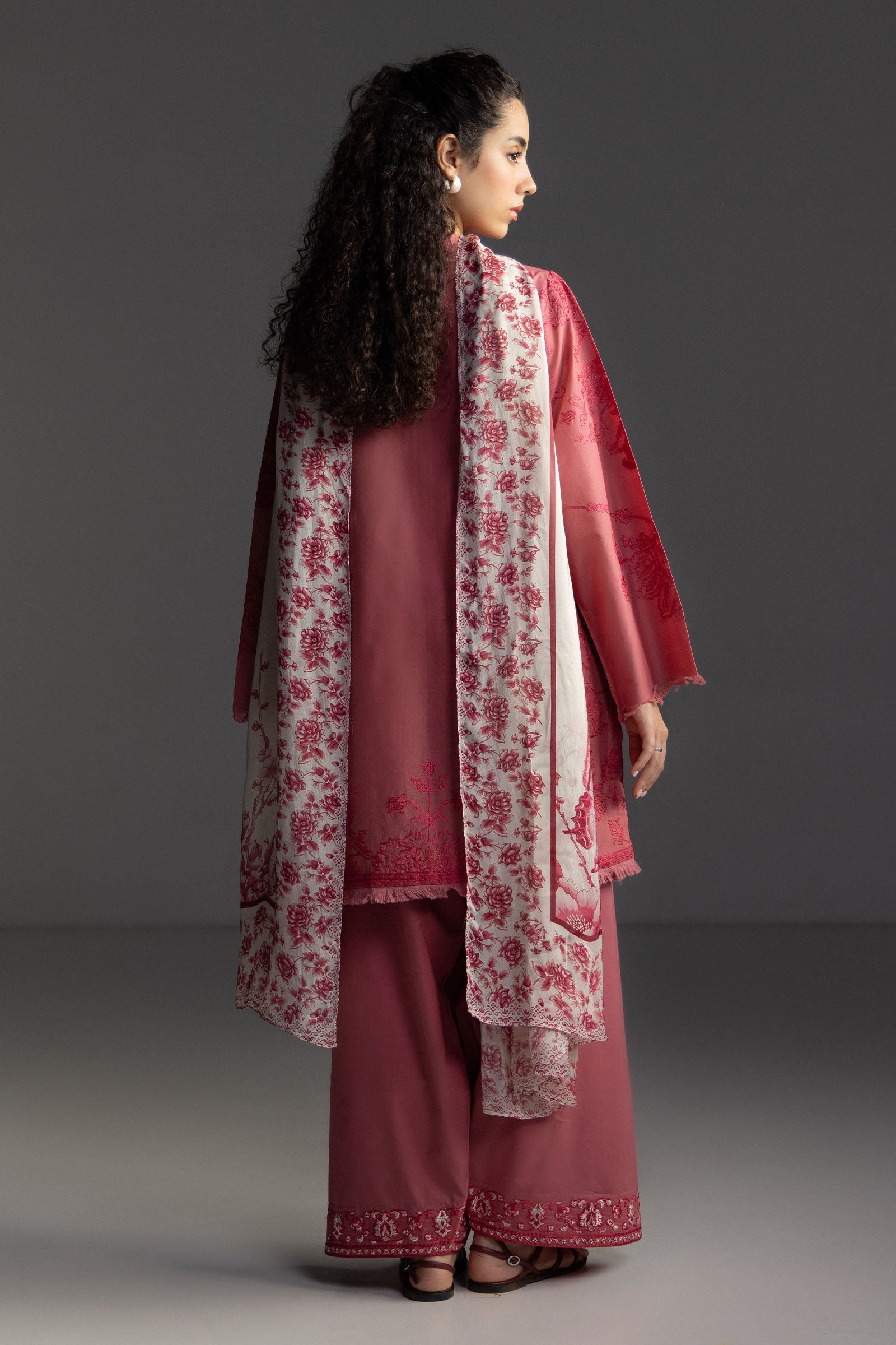 Coco Lawn Edit – Aviona-3B