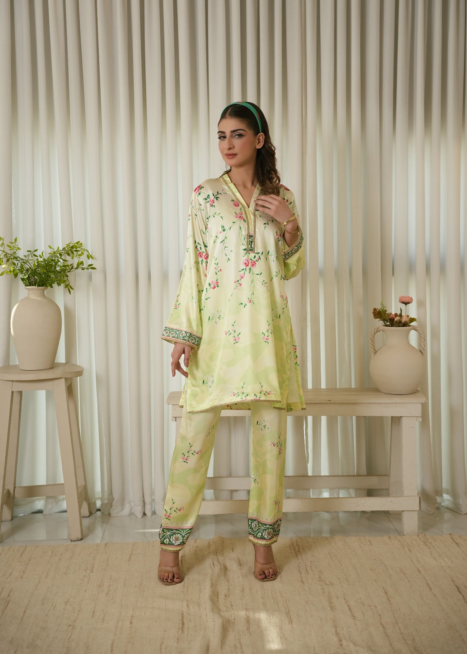 charmuse/shamooz Co Ord Sets in Key lime