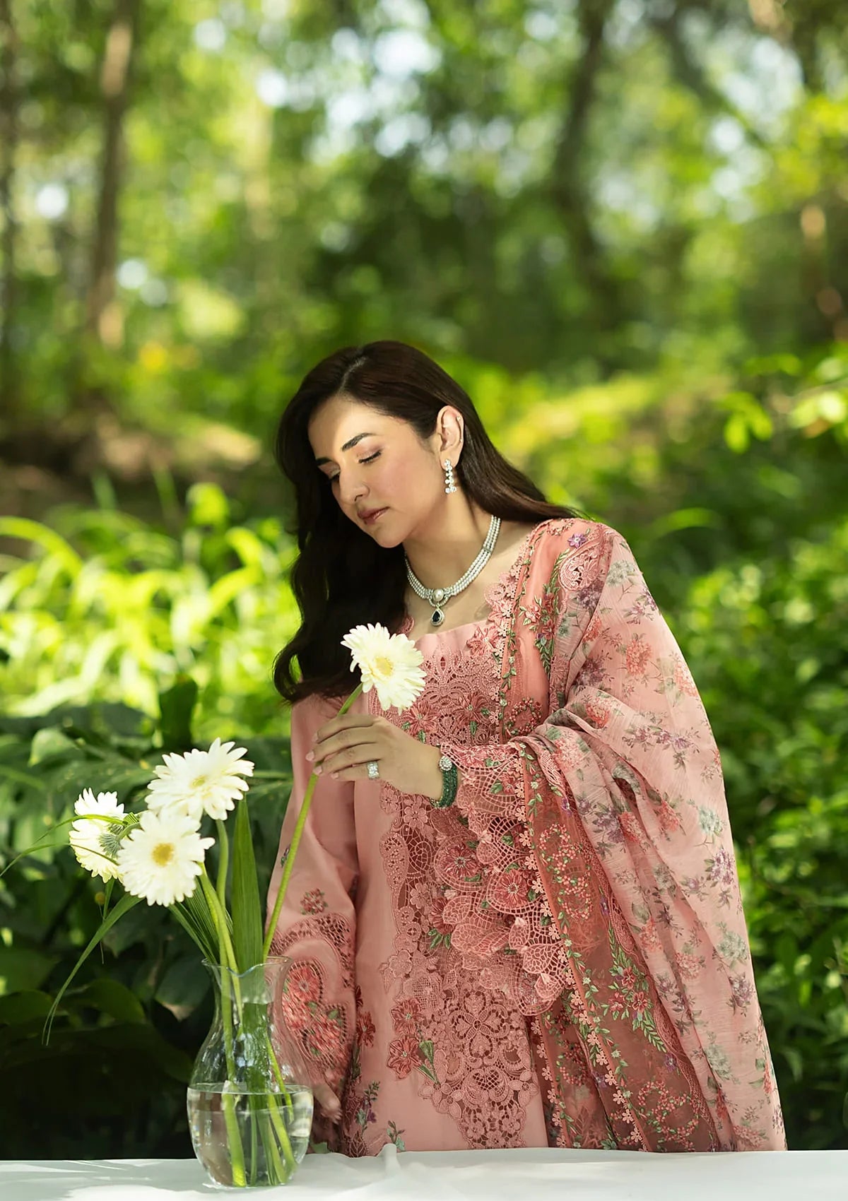 Luxury Lawn – ELQ-5a Endless Love