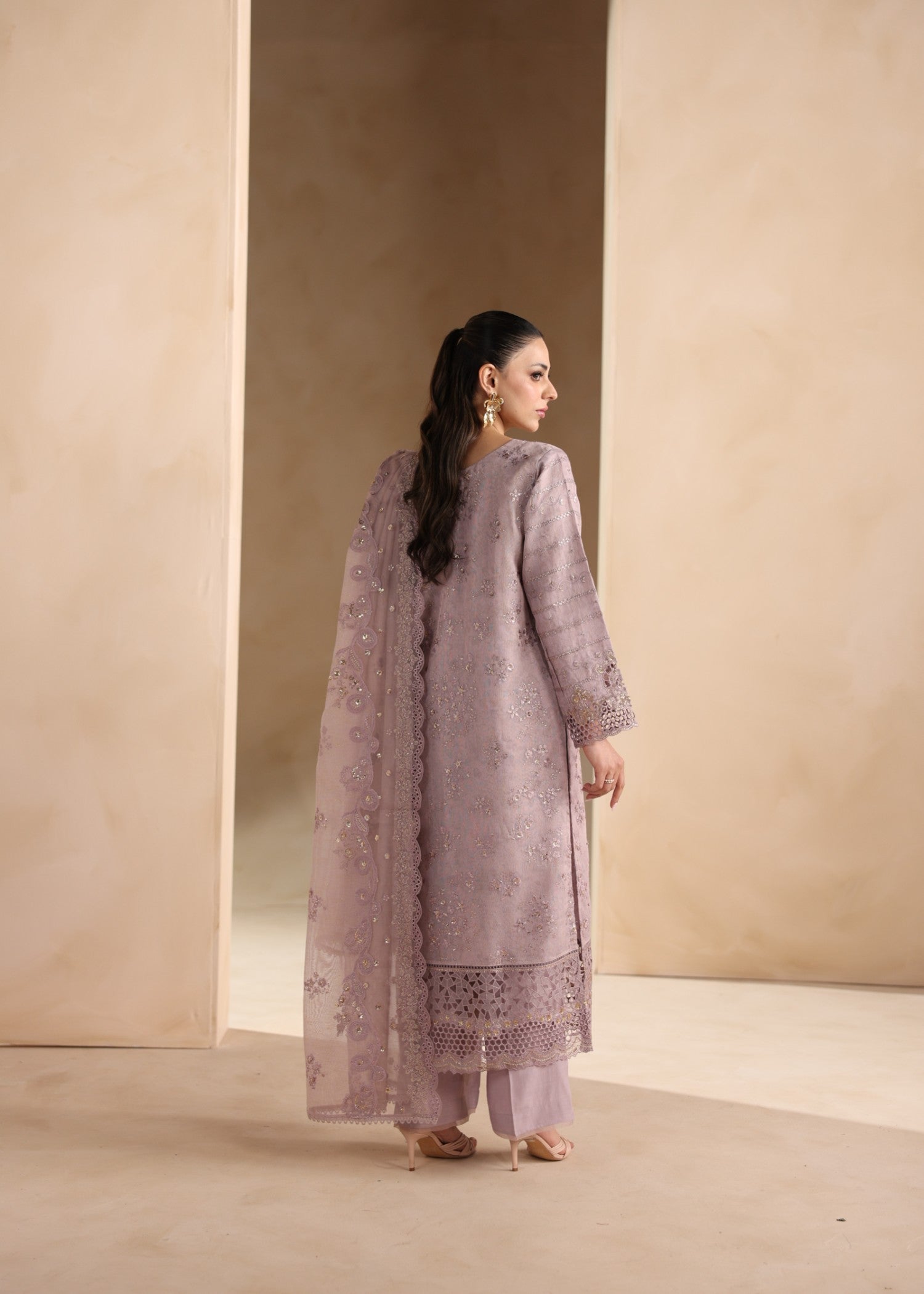 khaddi net Kurta Set in Purple taupe