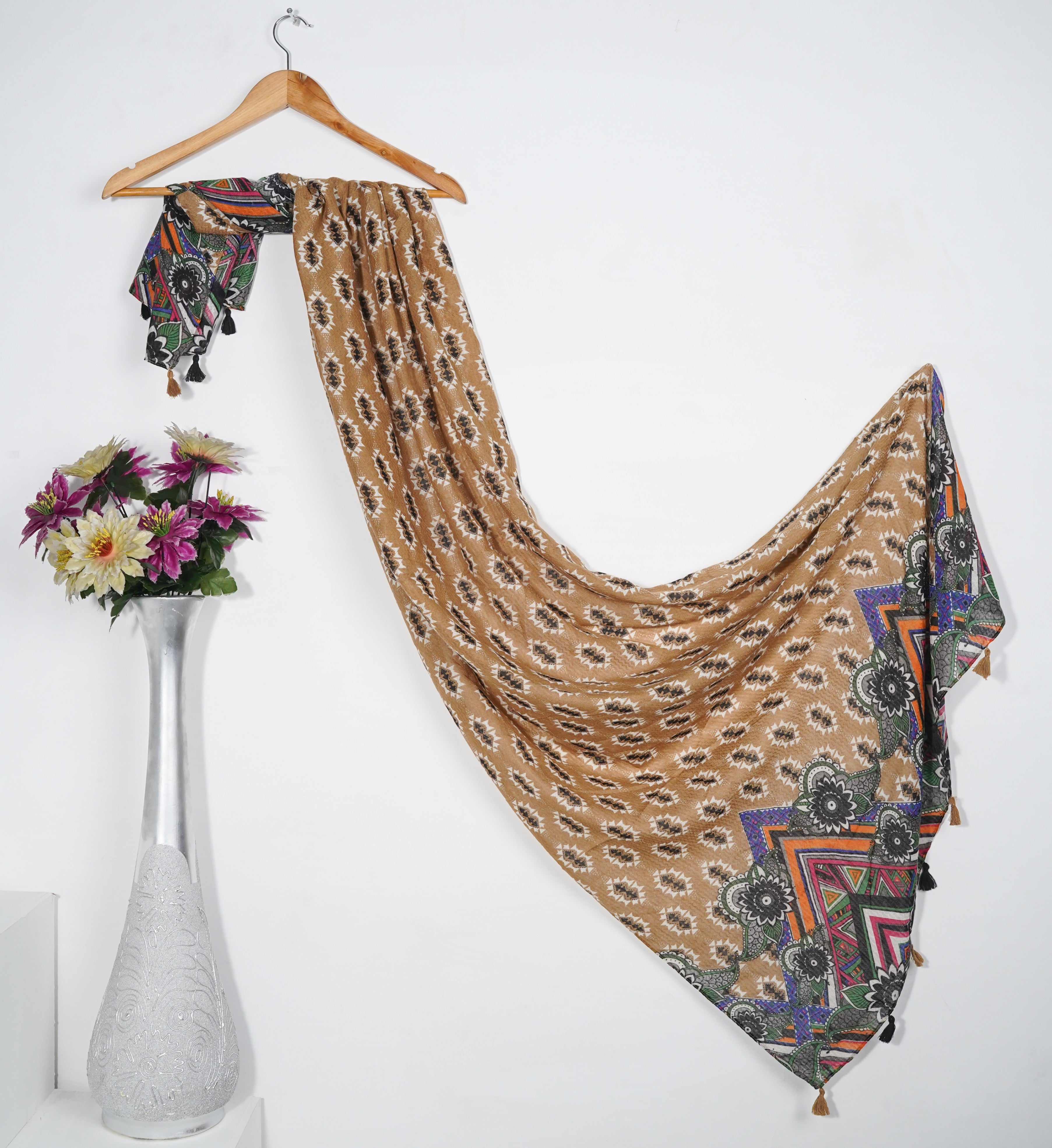 lawn Hijab in Brown, multi