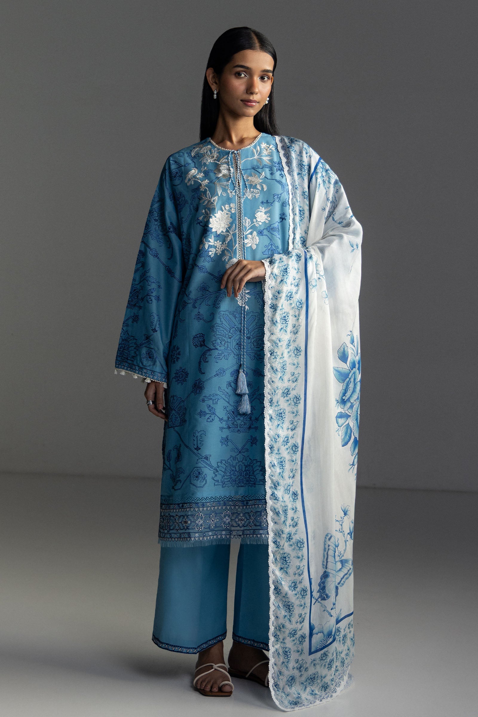 Coco Lawn Edit – Aviona-3A