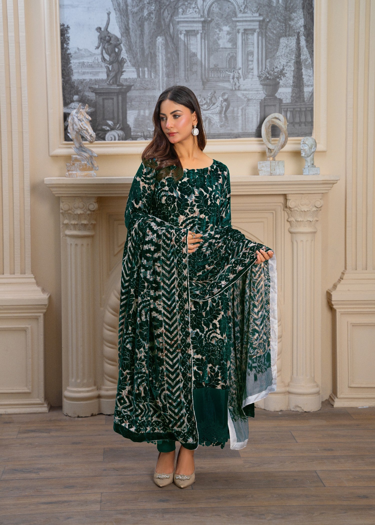 velvet Kurta Set in Dark green