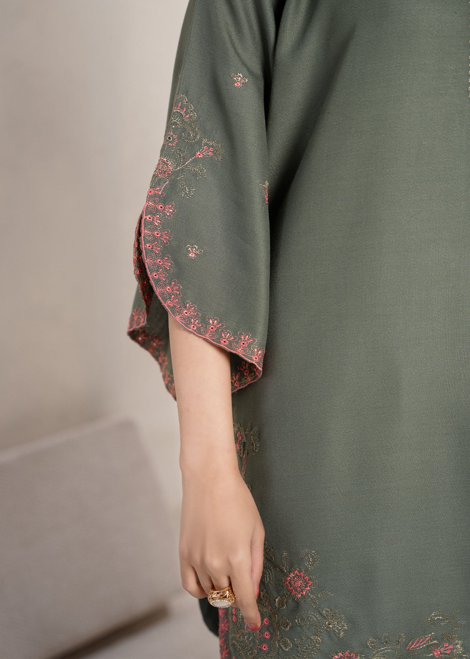 wool viscose Kurta Set in Moss green