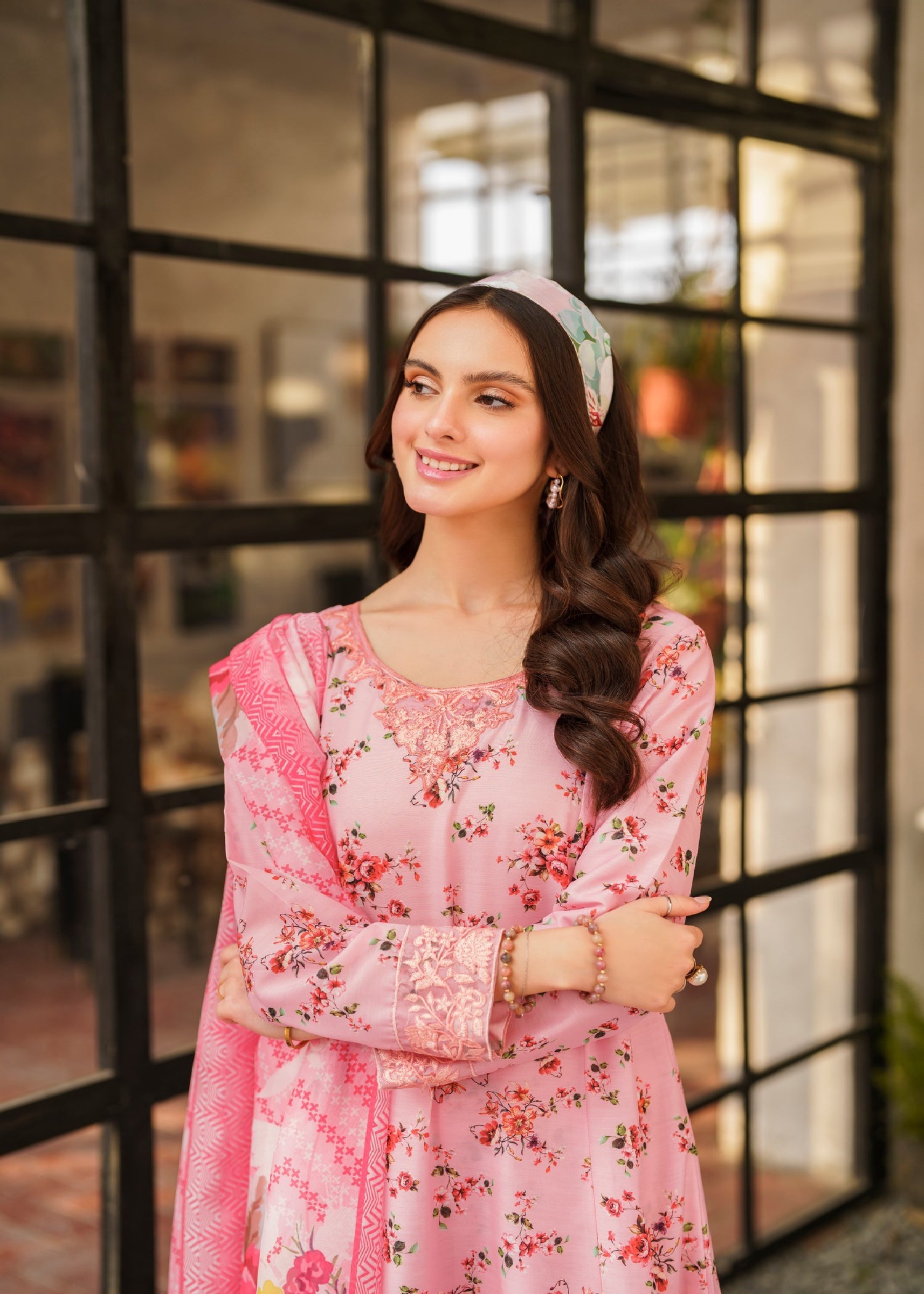 swiss lawn Pishwas in Pink