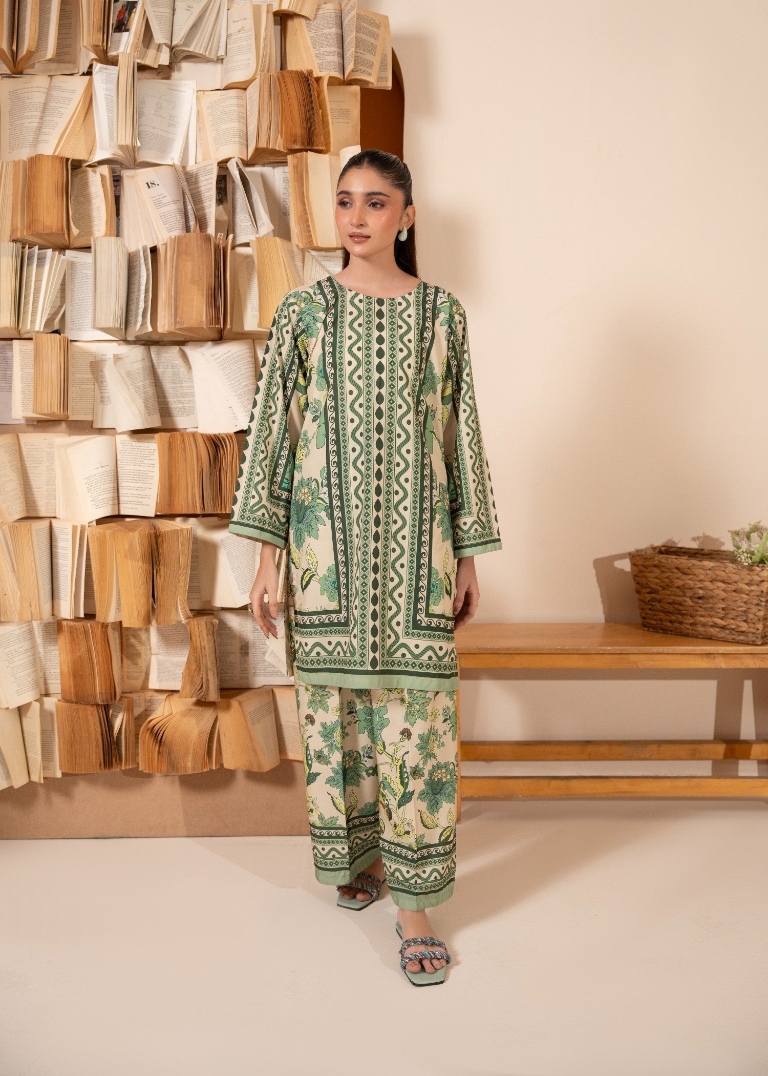 crepe Co Ord Sets in Emerald green