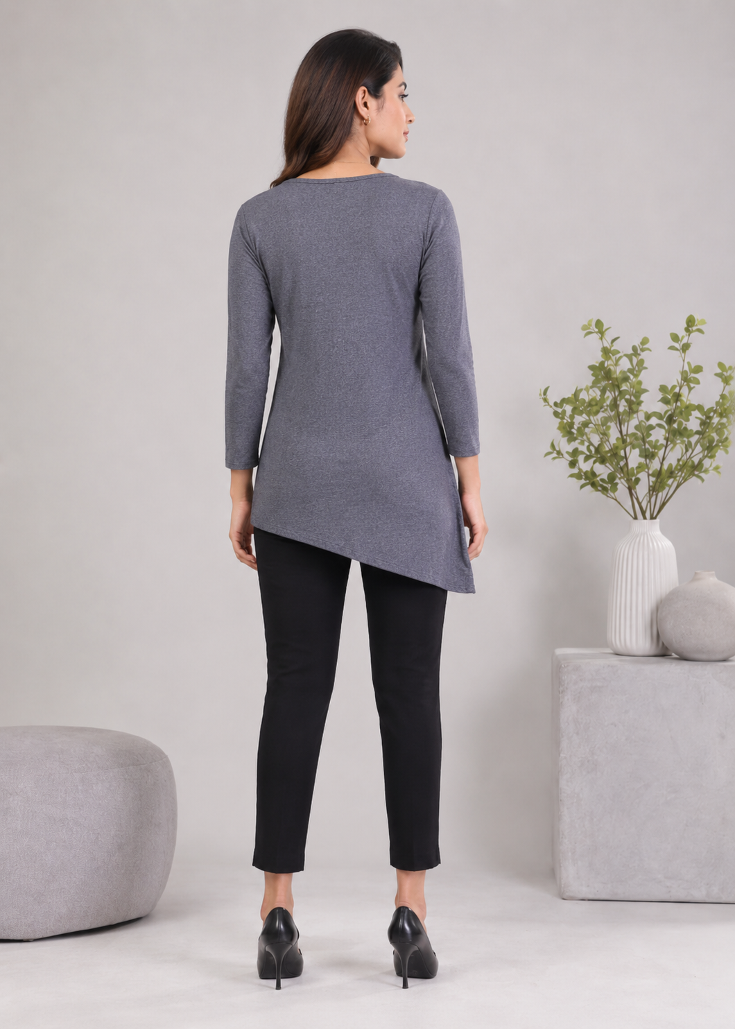 single jersey knit Top in Charcoal