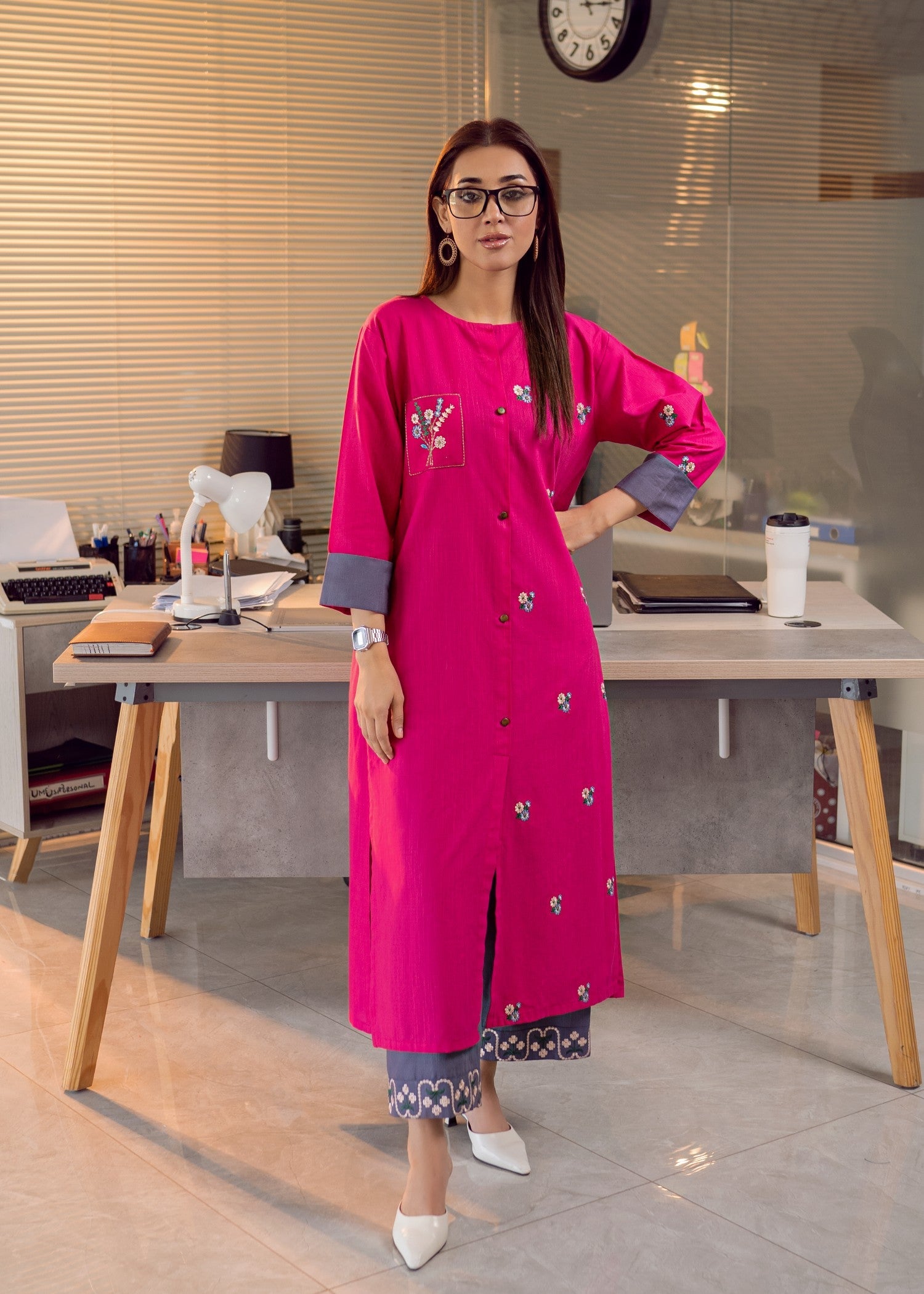 slub khaddar Kurta Set in Magenta, grey