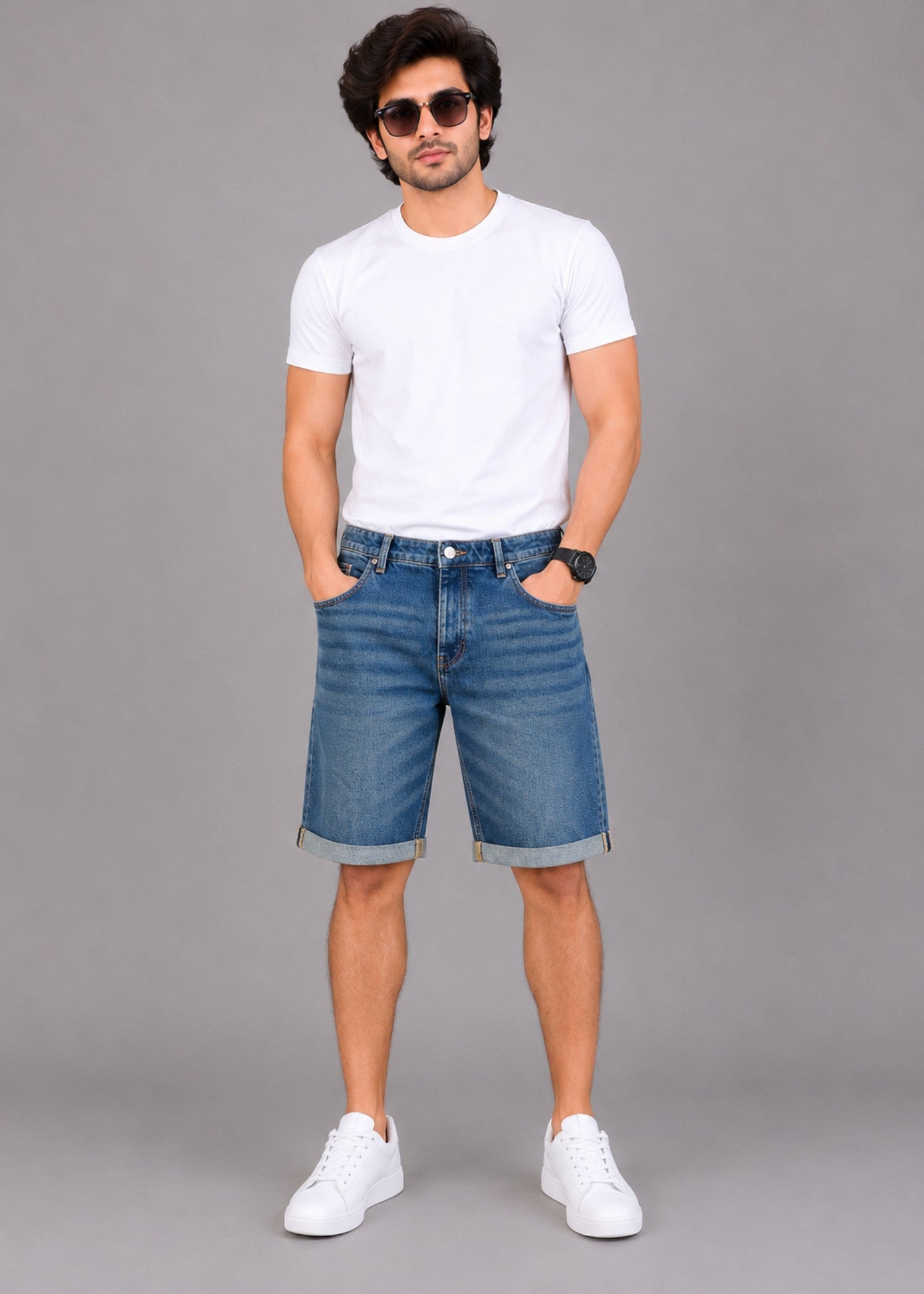 denim Shorts in Dark blue