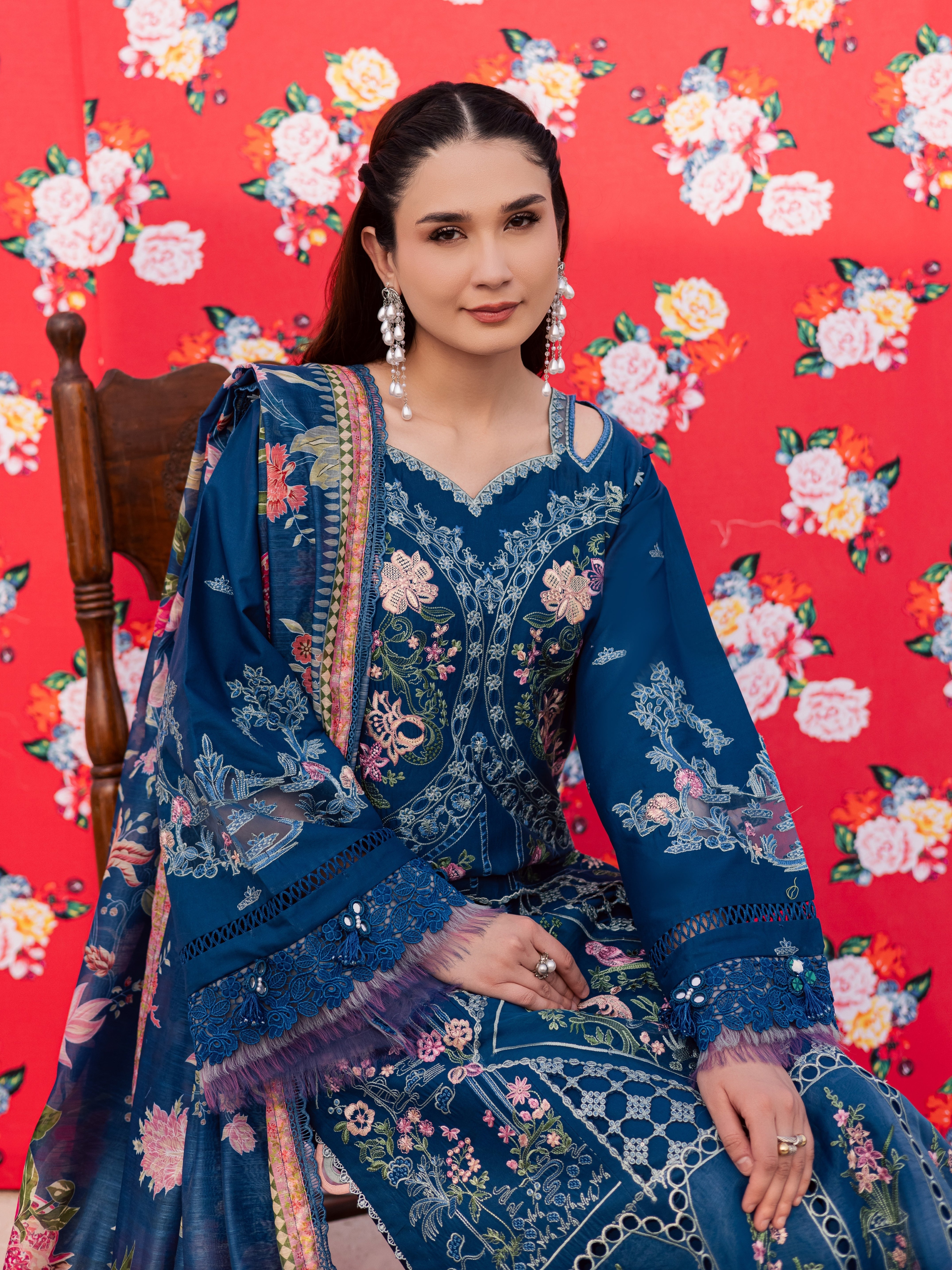 Dil-e-Raqsum Lawn – DQ-12