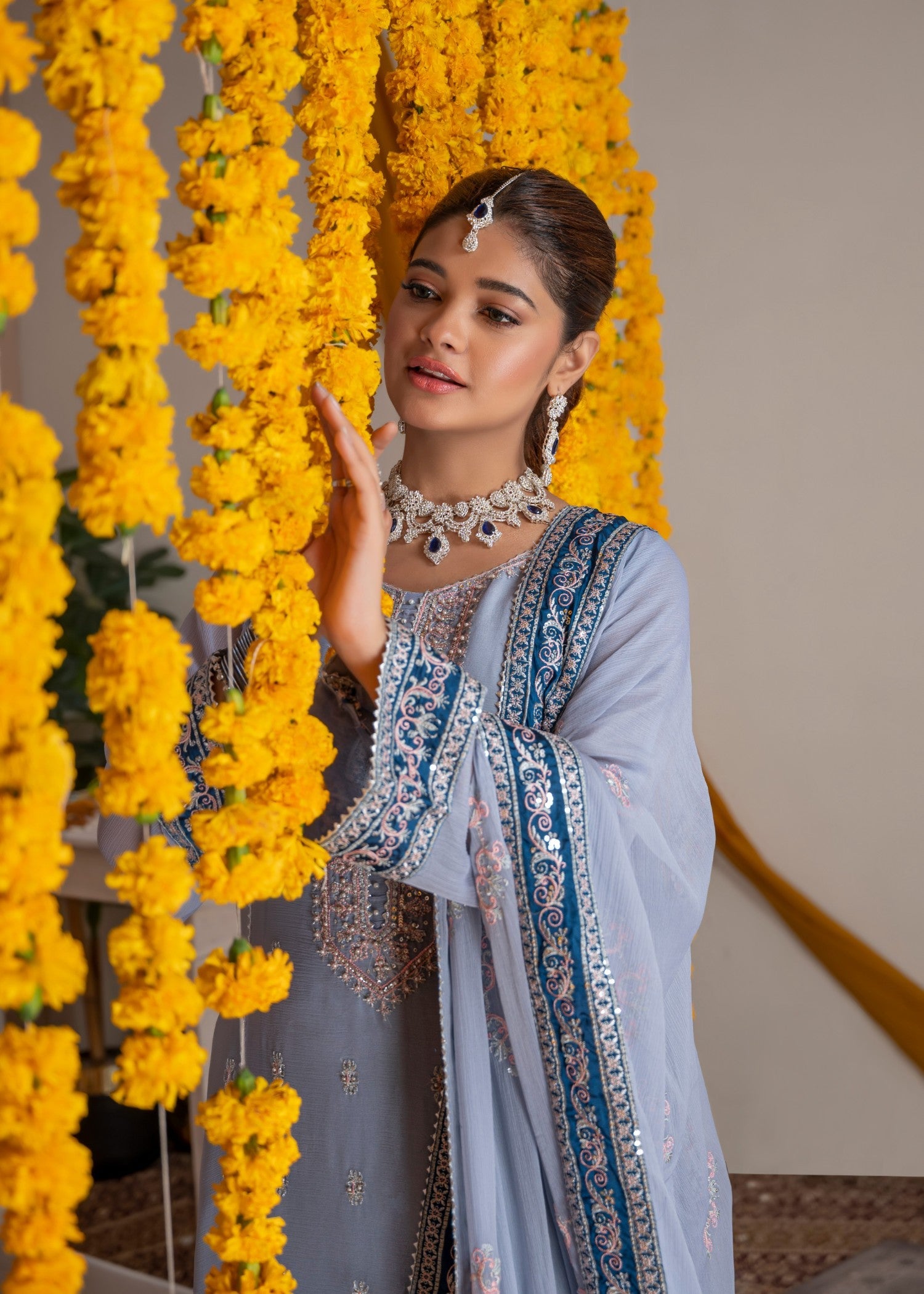 bemberg crinkle chiffon Kurta Set in Grey