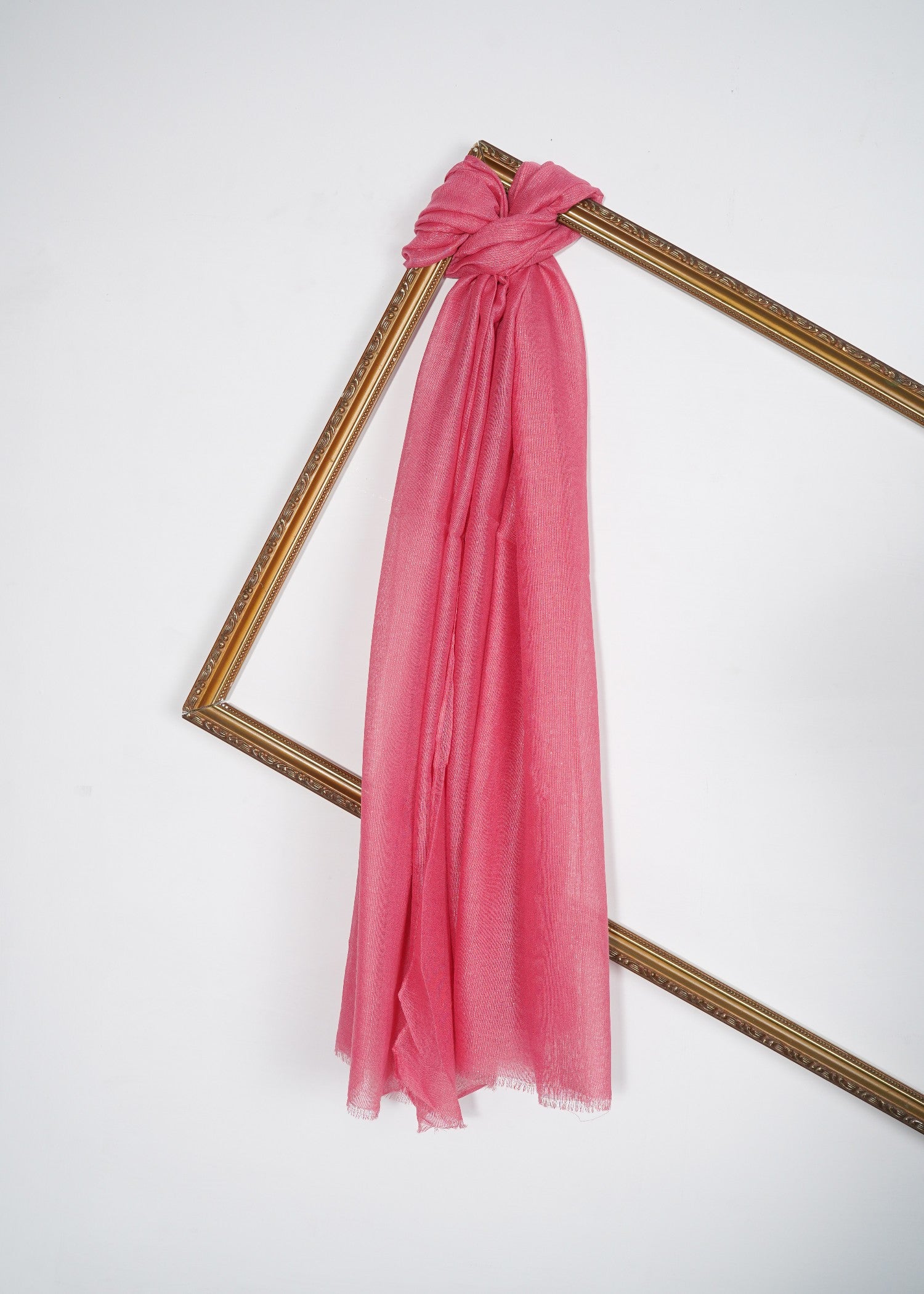 zari lawn Hijab in Bubblegum pink