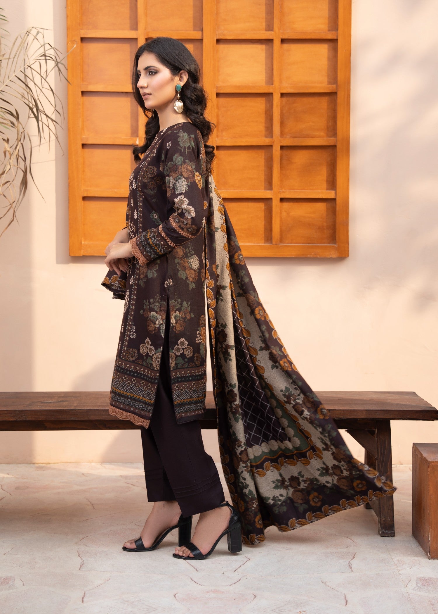 dhanak Kurta Set in Dark grey