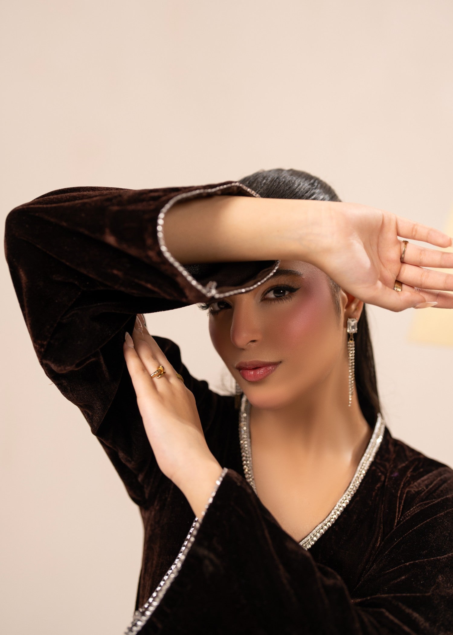 velvet Kaftan in Brown