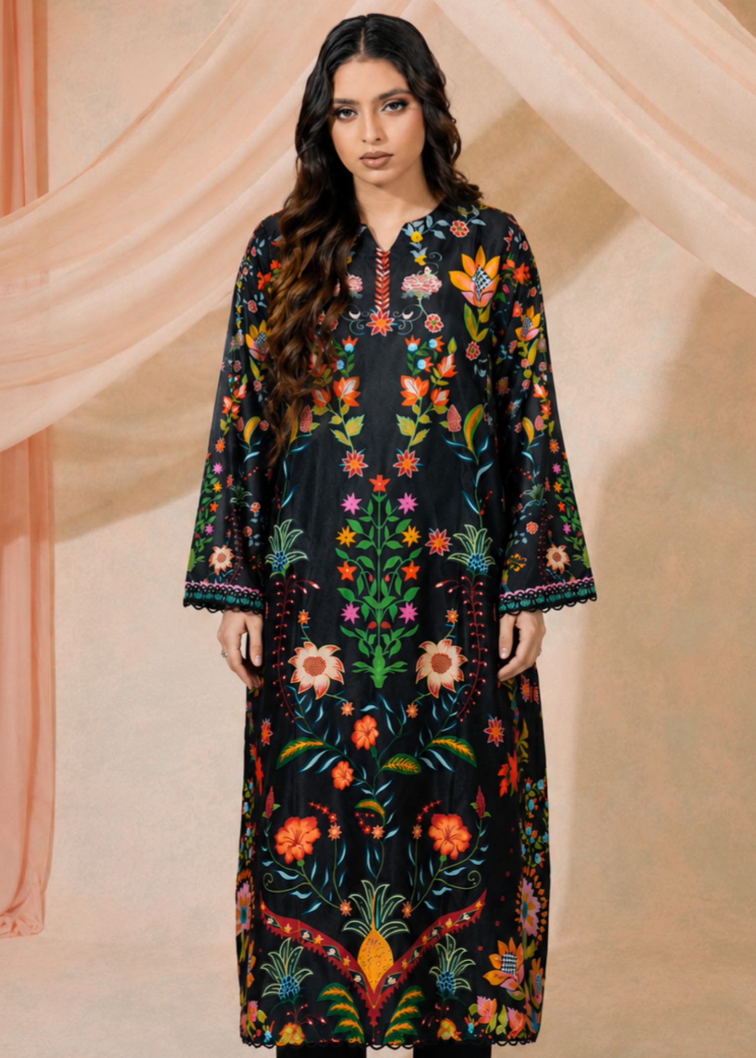 poly lawn Kaftan in Multi, black