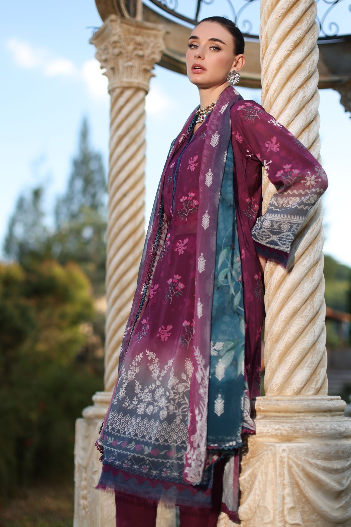 Signature Lawn Prints – SP-197
