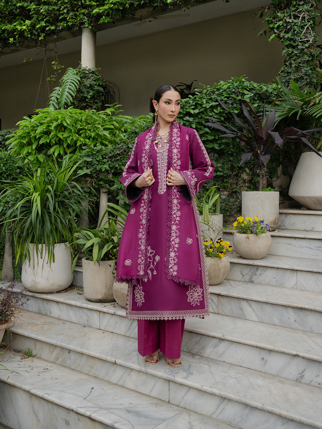 Amaya Lawn – MU-10