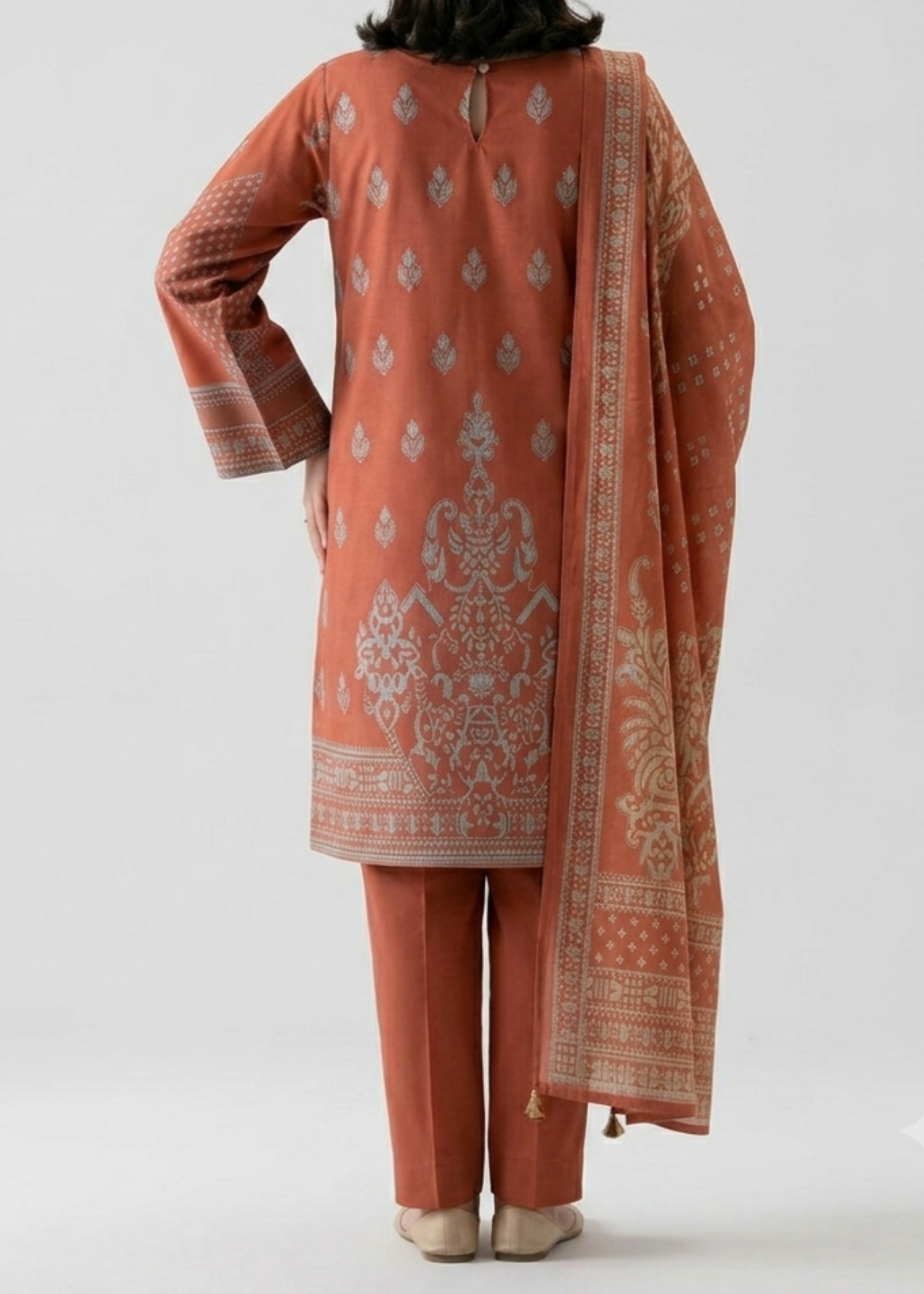 brochea jacquard Unstitched in Chestnut brown