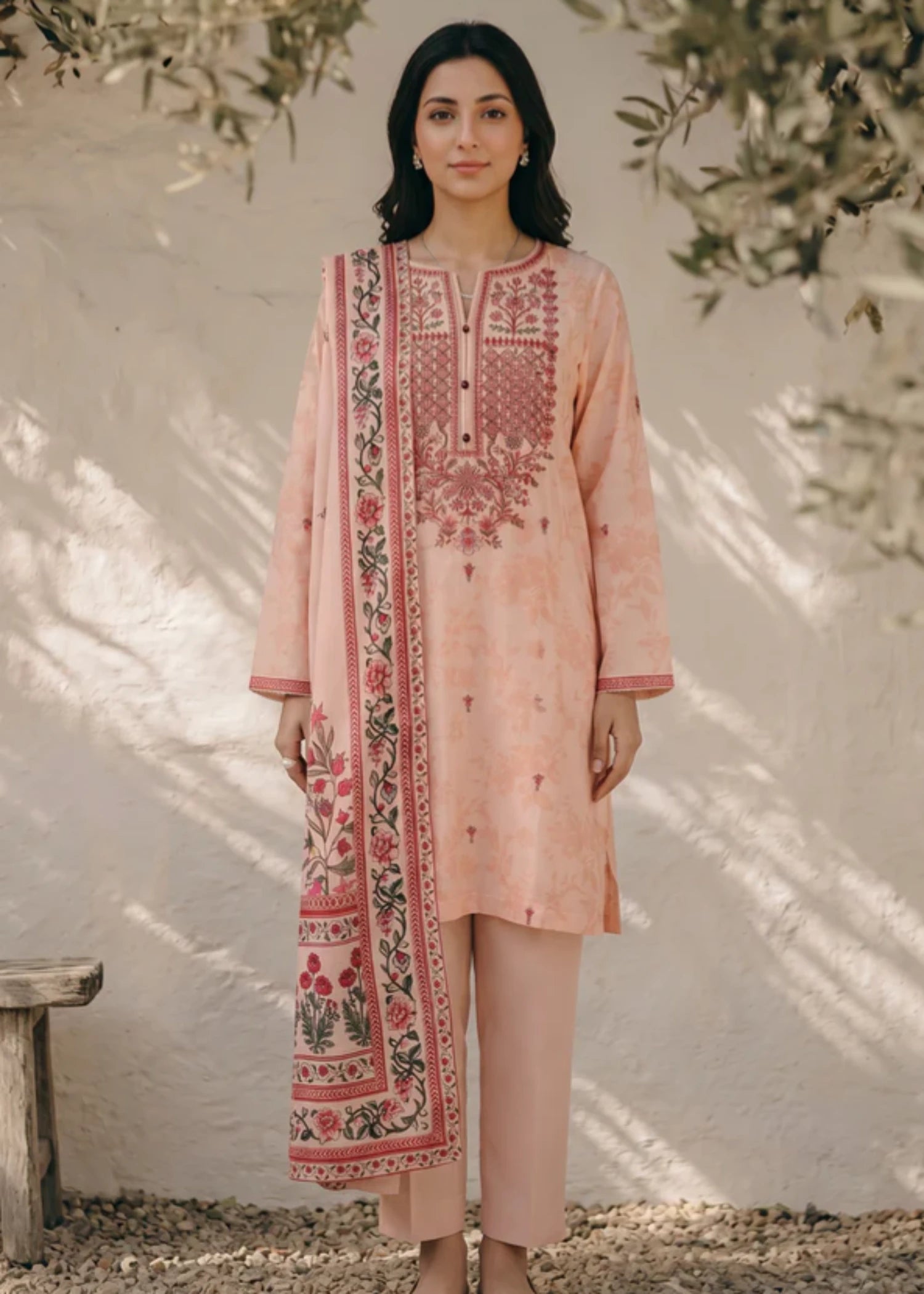 slub lawn Kurta Set in Peach pink
