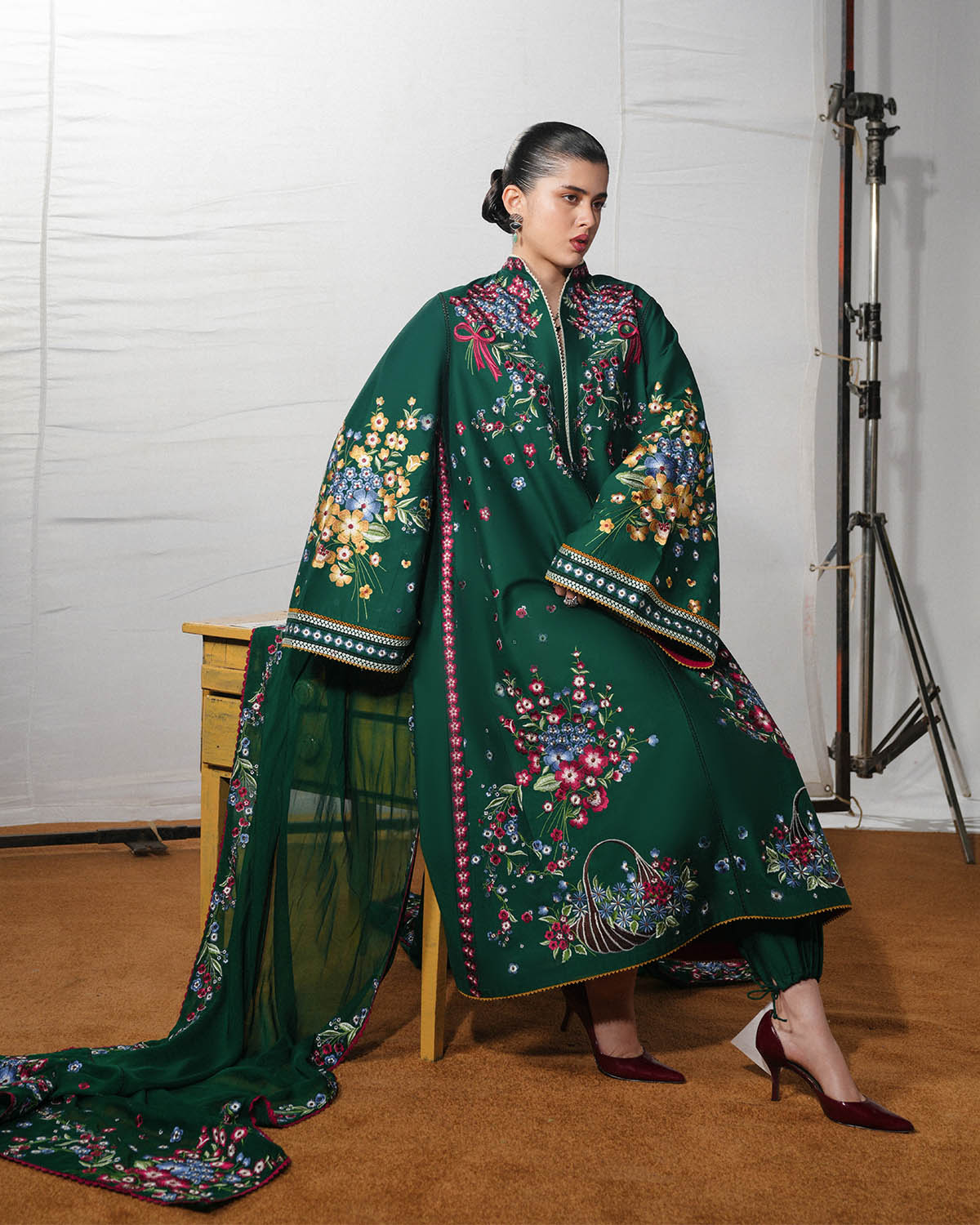 Jugnu Spring/Summer Lawn – Bezan