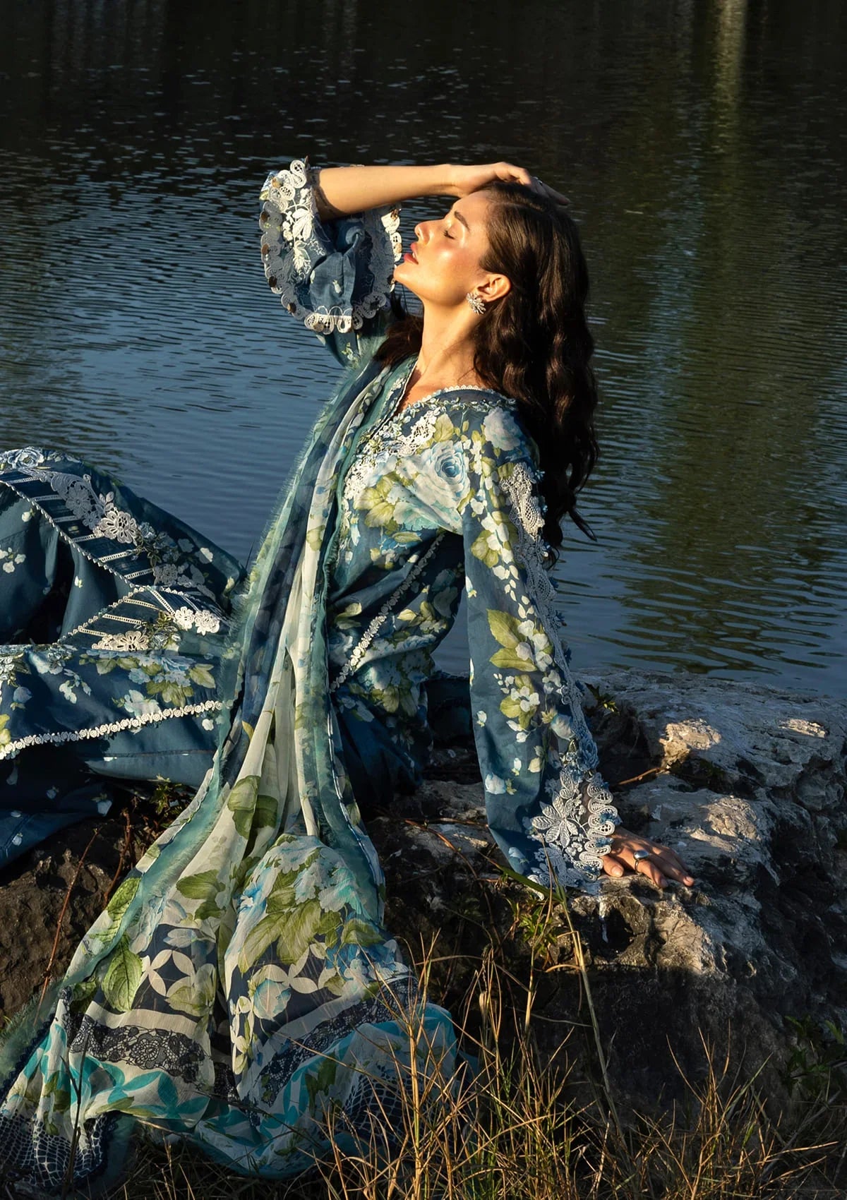 Signature Embroidered Lawn Prints – ESA-7B SEA ENCHANTRESS