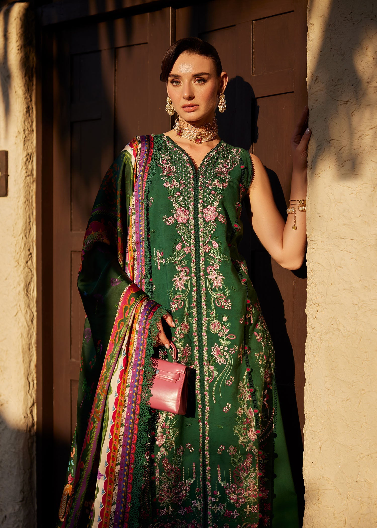 Ariya Luxury Lawn – Serena