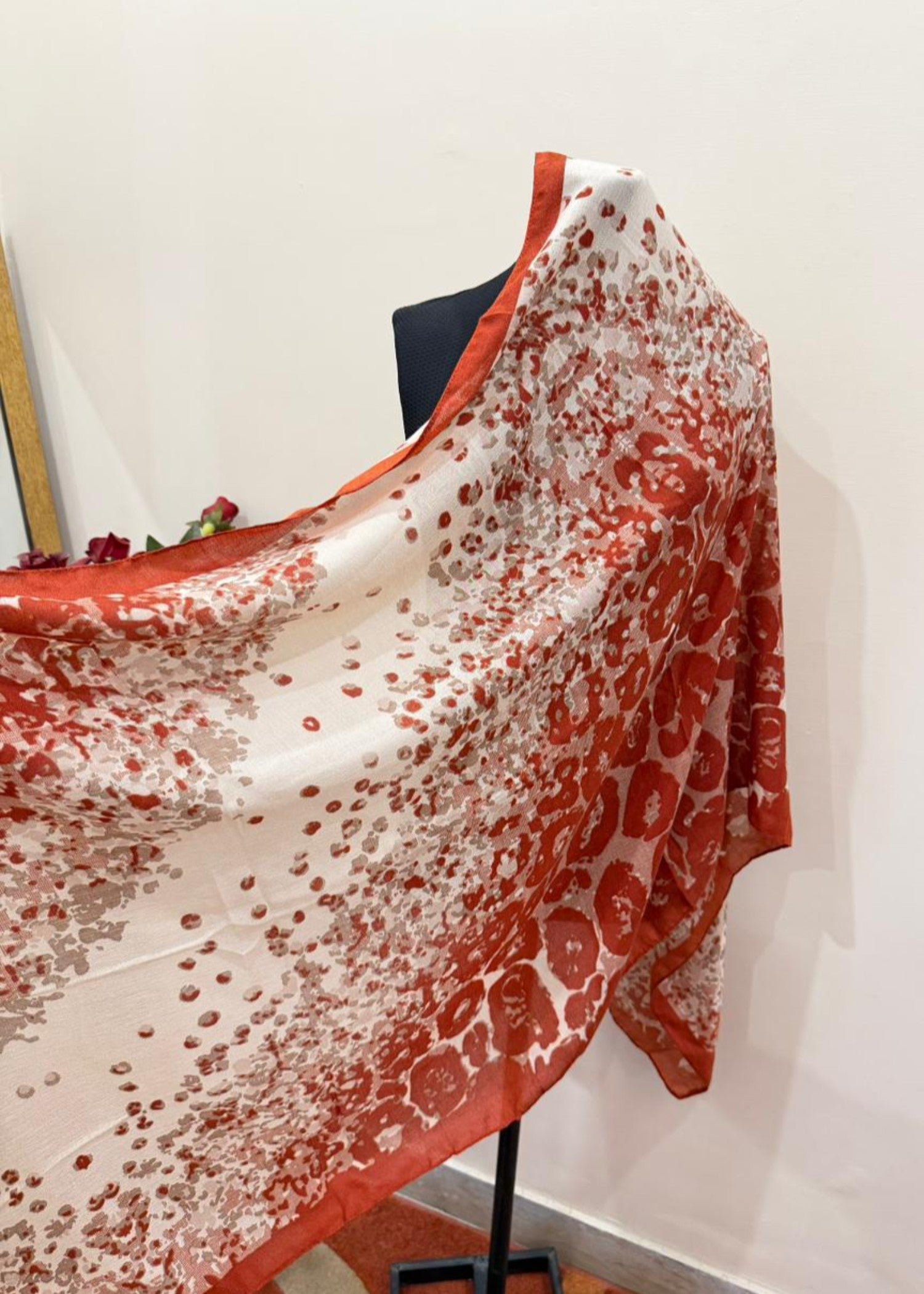 viscose Hijab in Rust orange
