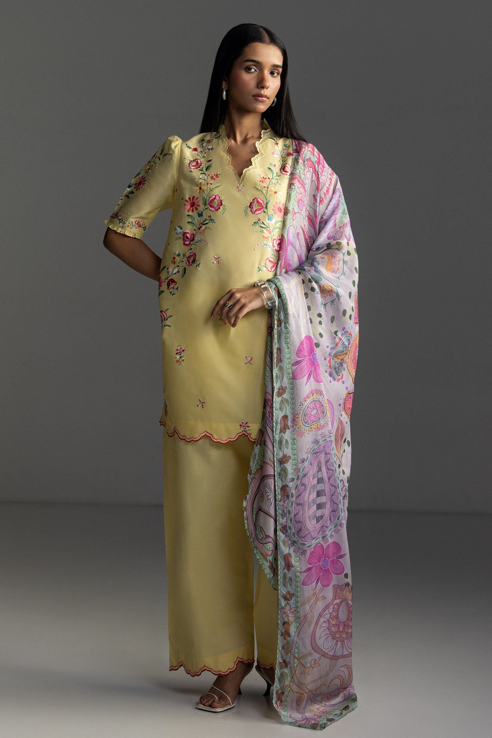 Coco Lawn Edit – Seren-5B