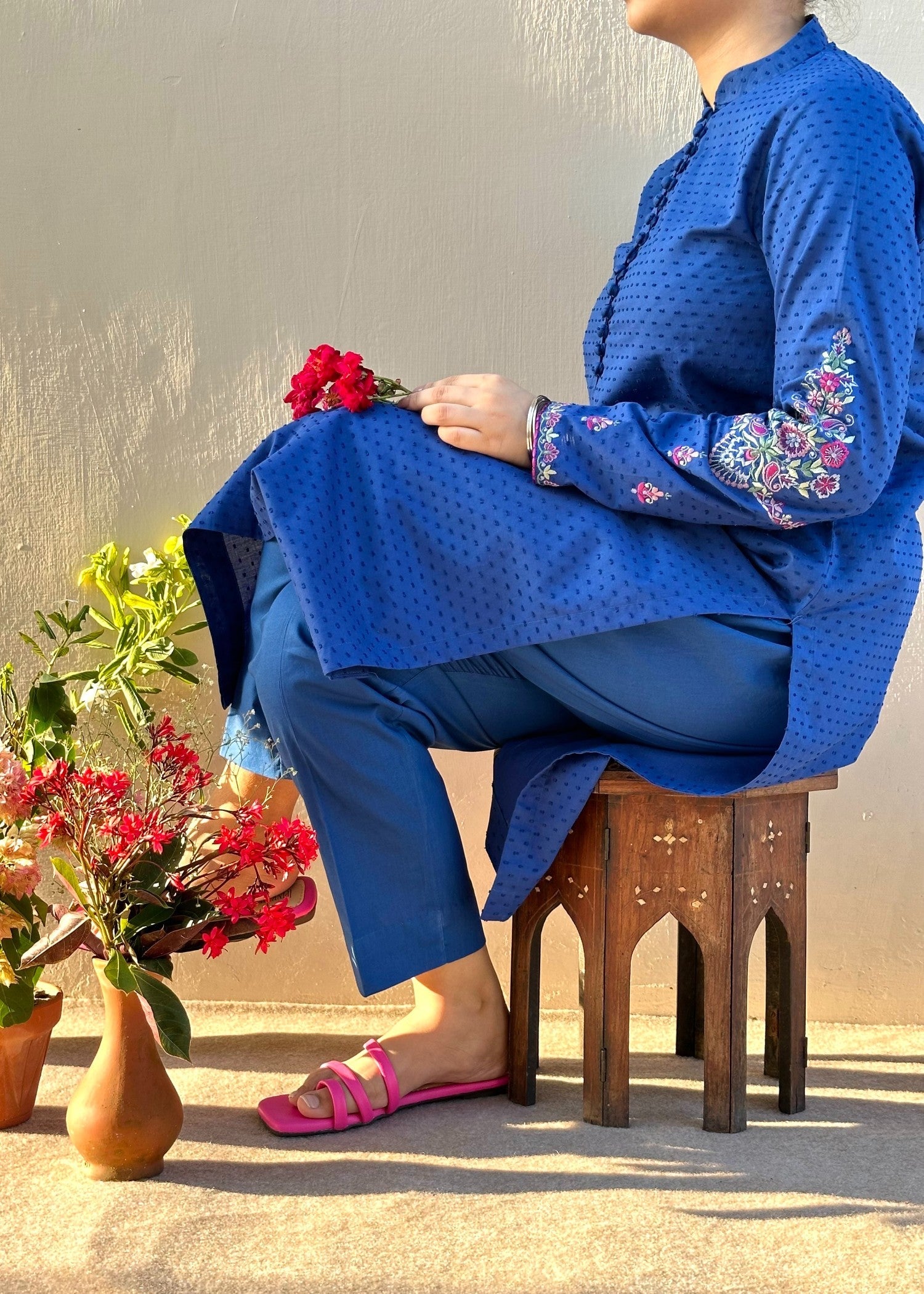 brochea jacquard Kurta Set in Royal blue