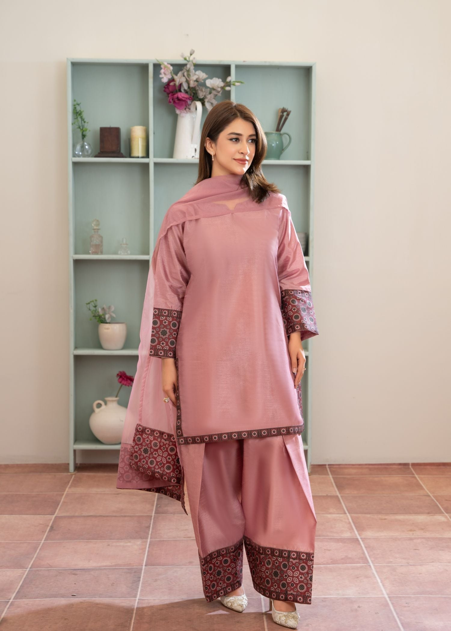 indian raw silk Kurta Set in Peach pink