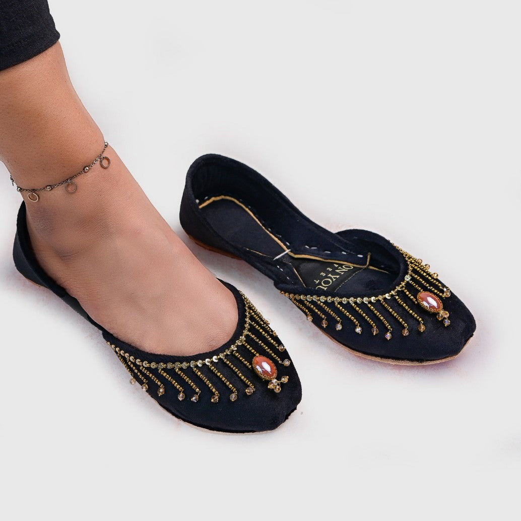 Khussa in Black by - High Quality Women Khussa OOO0070