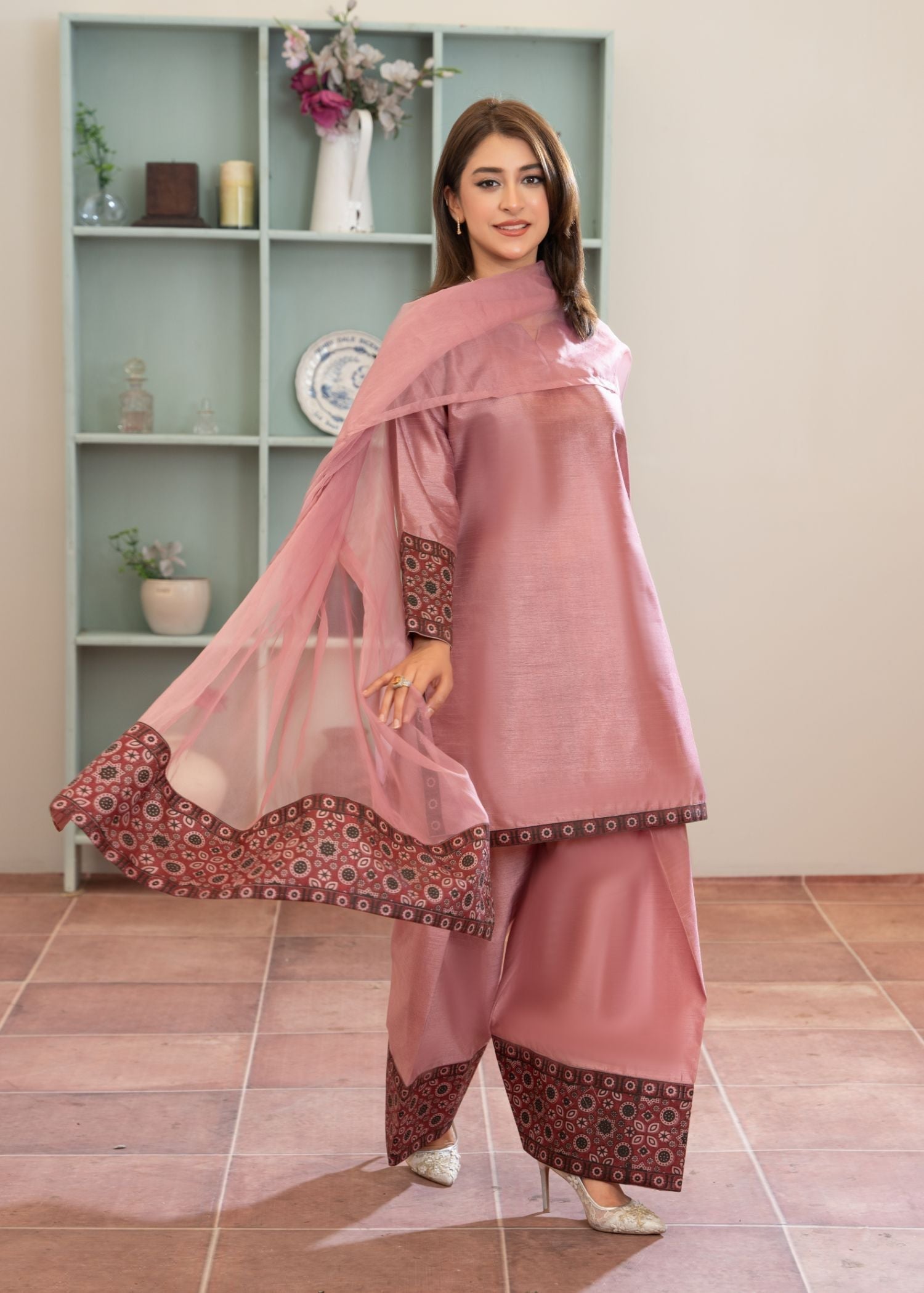 indian raw silk Kurta Set in Peach pink