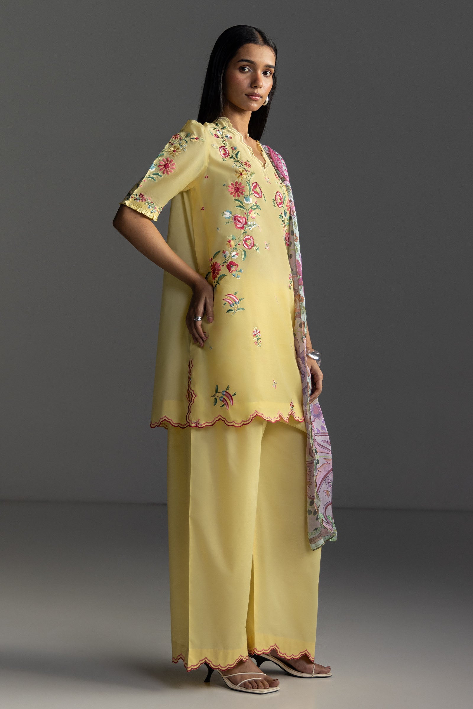 Coco Lawn Edit – Seren-5B